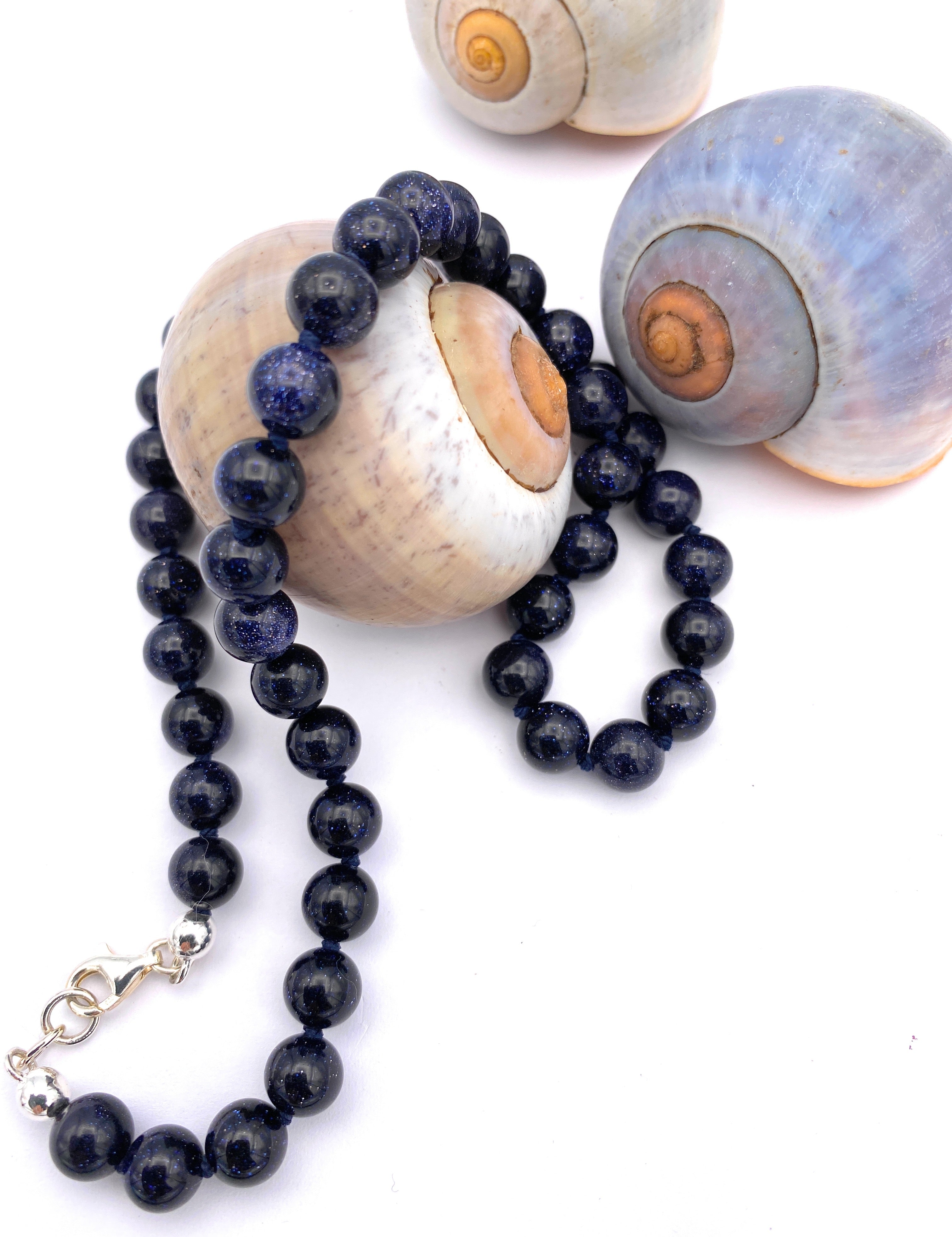 Blaufluss Kugel Halskette 10mm