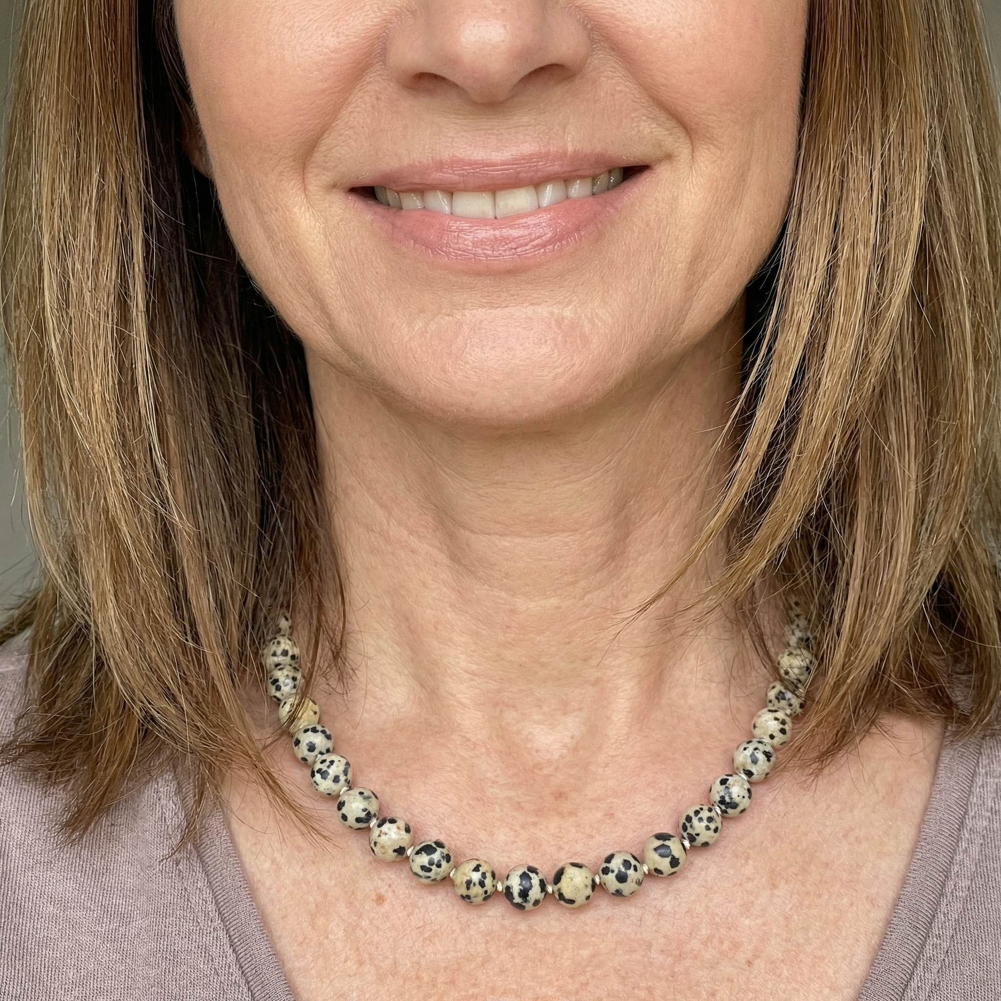 Dalmatiner-Jaspis Kugel Halskette 10mm