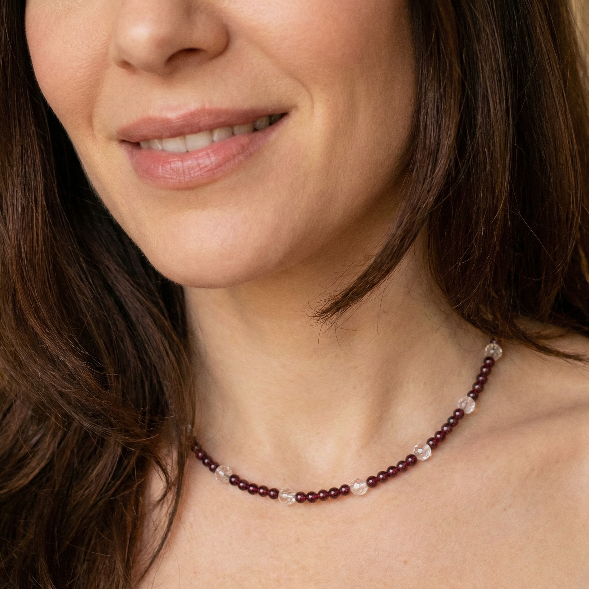 Granat Halskette 4mm mit facettierten Bergkristall Kugeln
