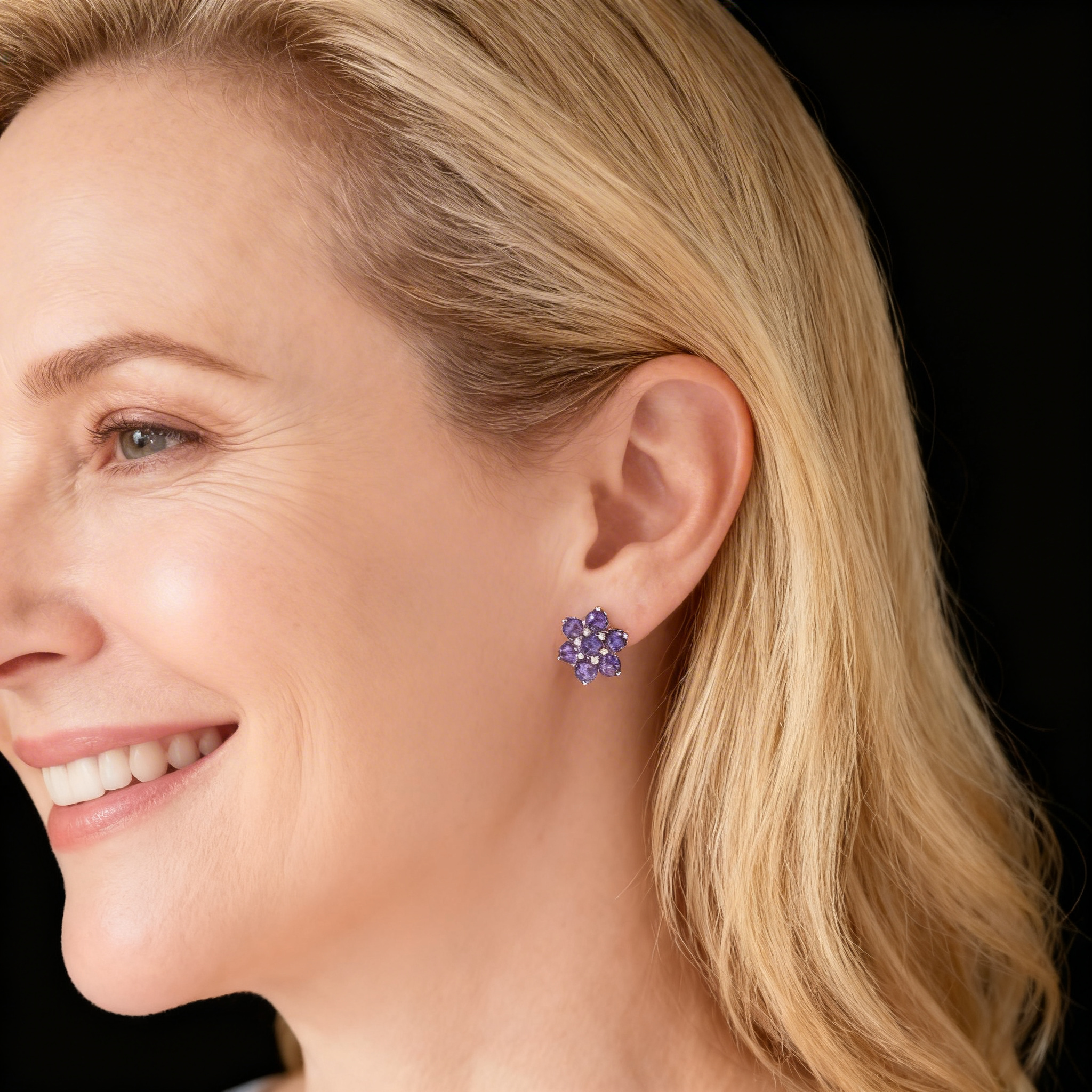 Iolith Ohrstecker Blume