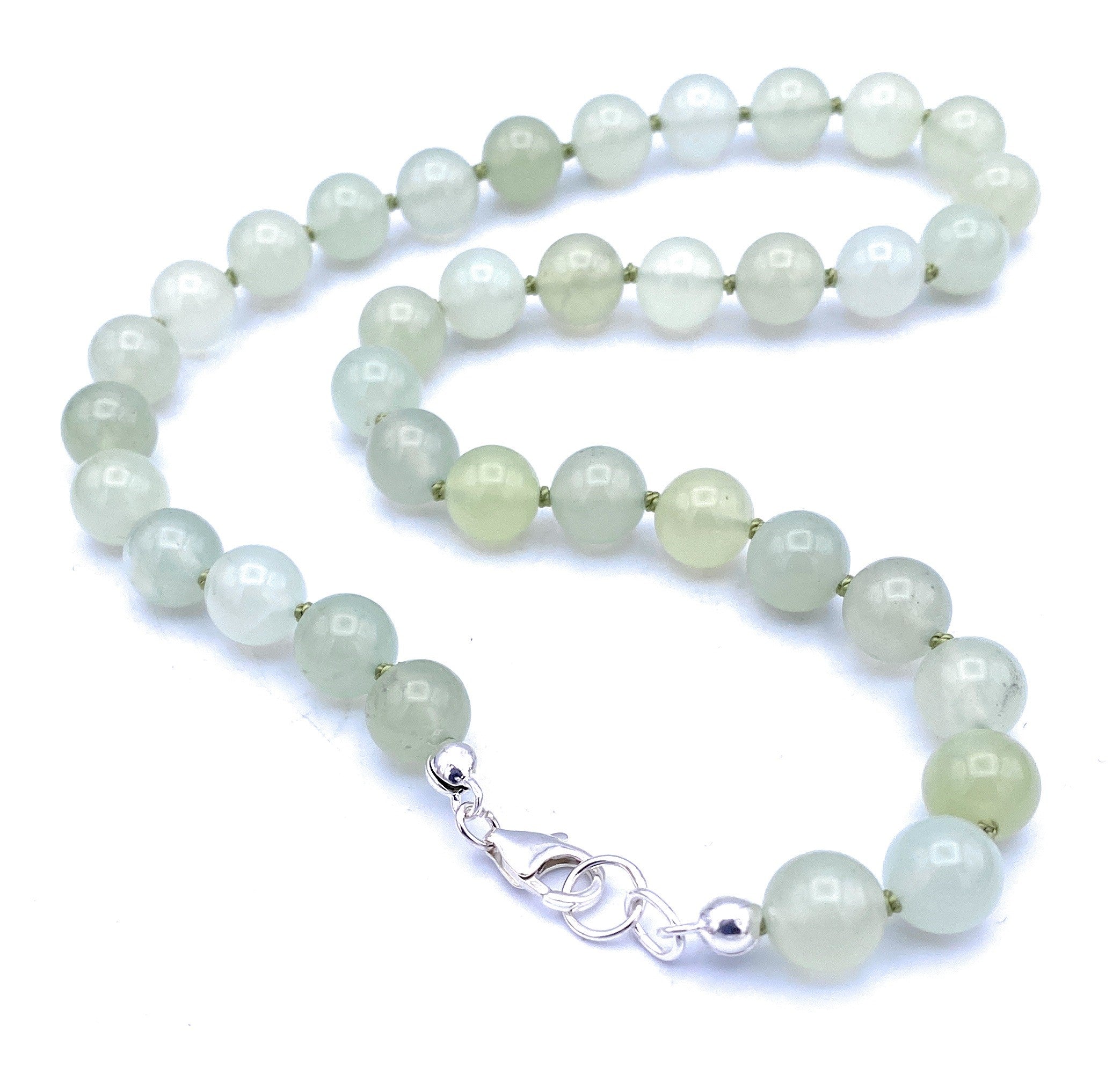 Helle Jade Halskette 10mm