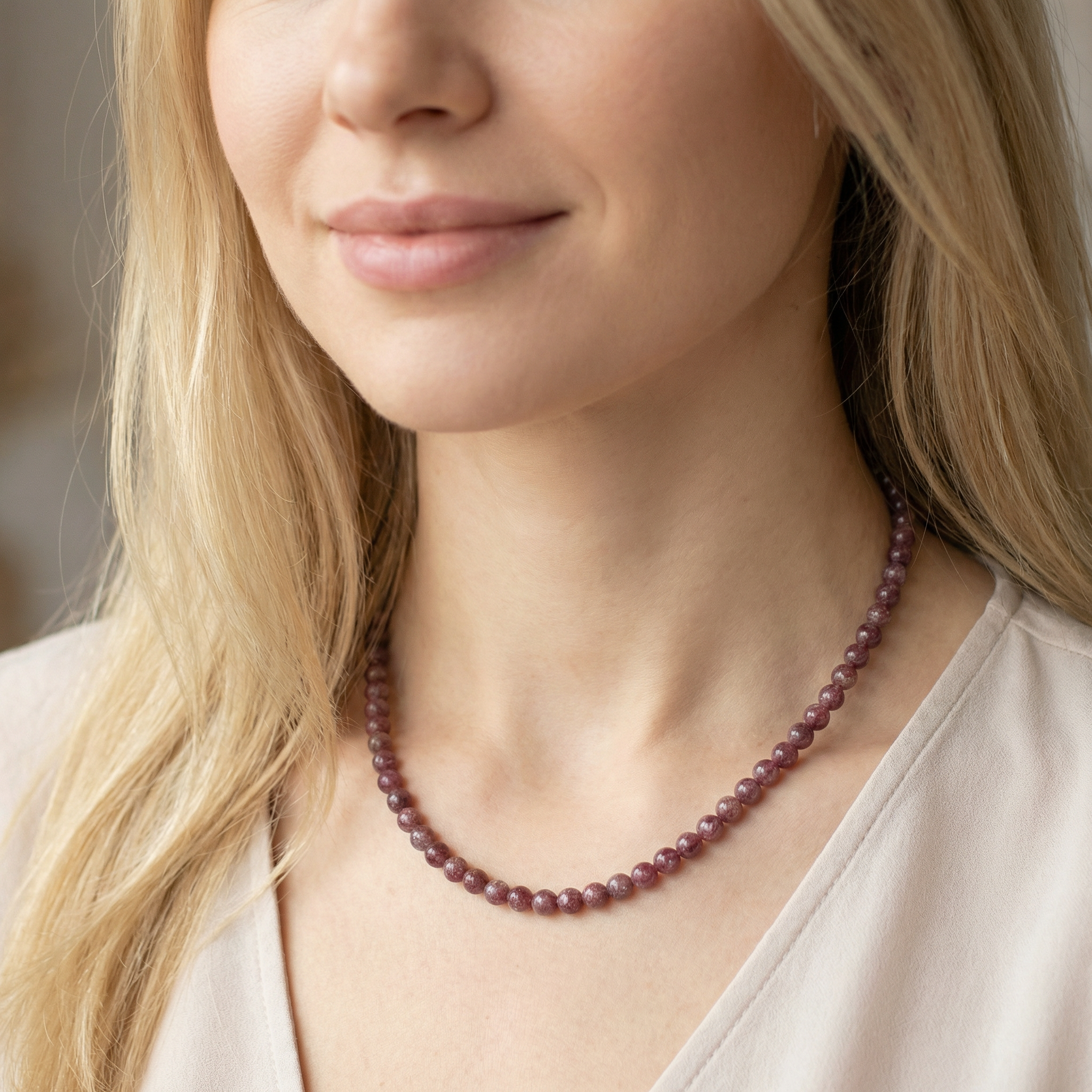 Feine Lepidolith Halskette