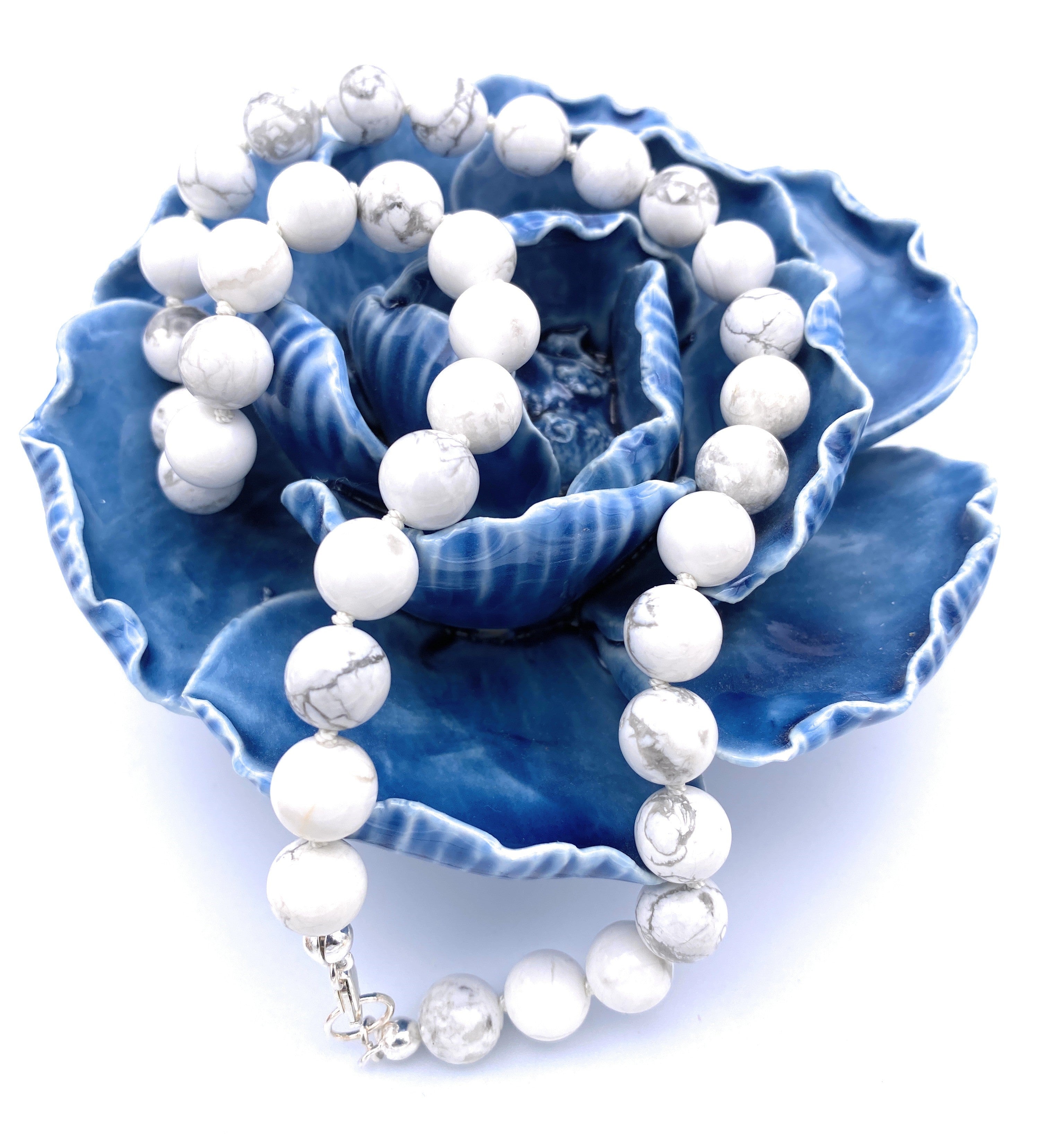 Magnesit Kugel Halskette 10mm