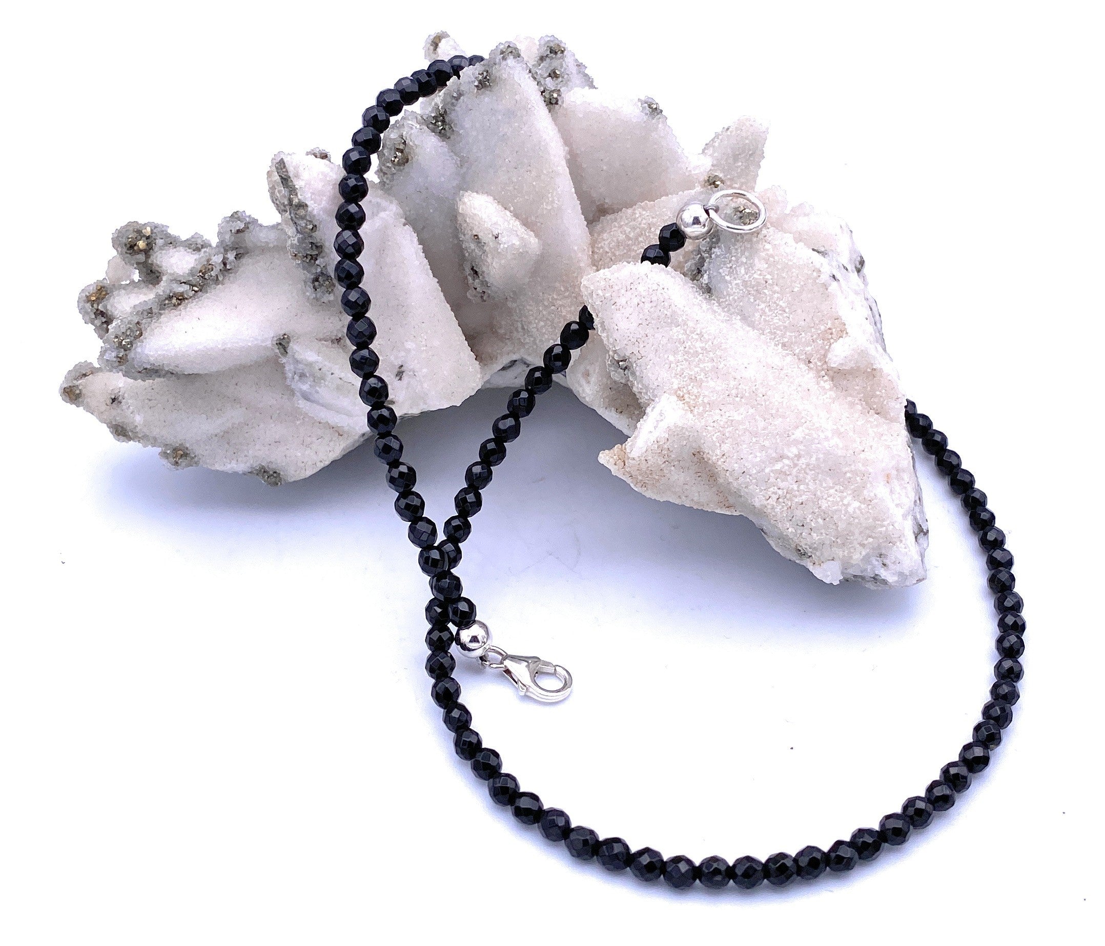 Facettierte Onyx Halskette 4mm