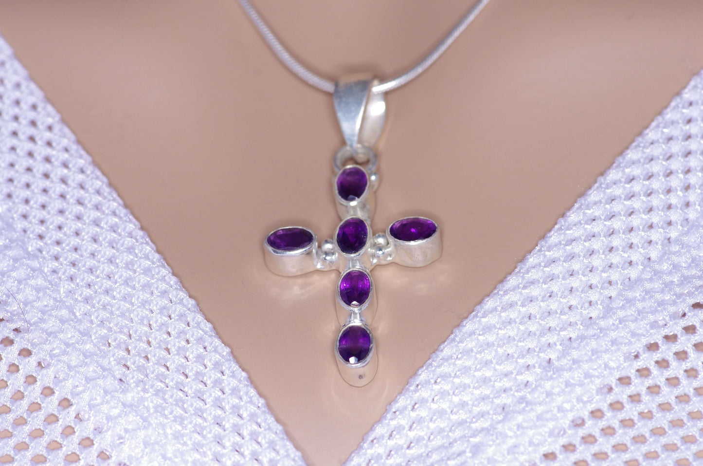 Amethyst-Anh-nger-Kreuz-fac-4926