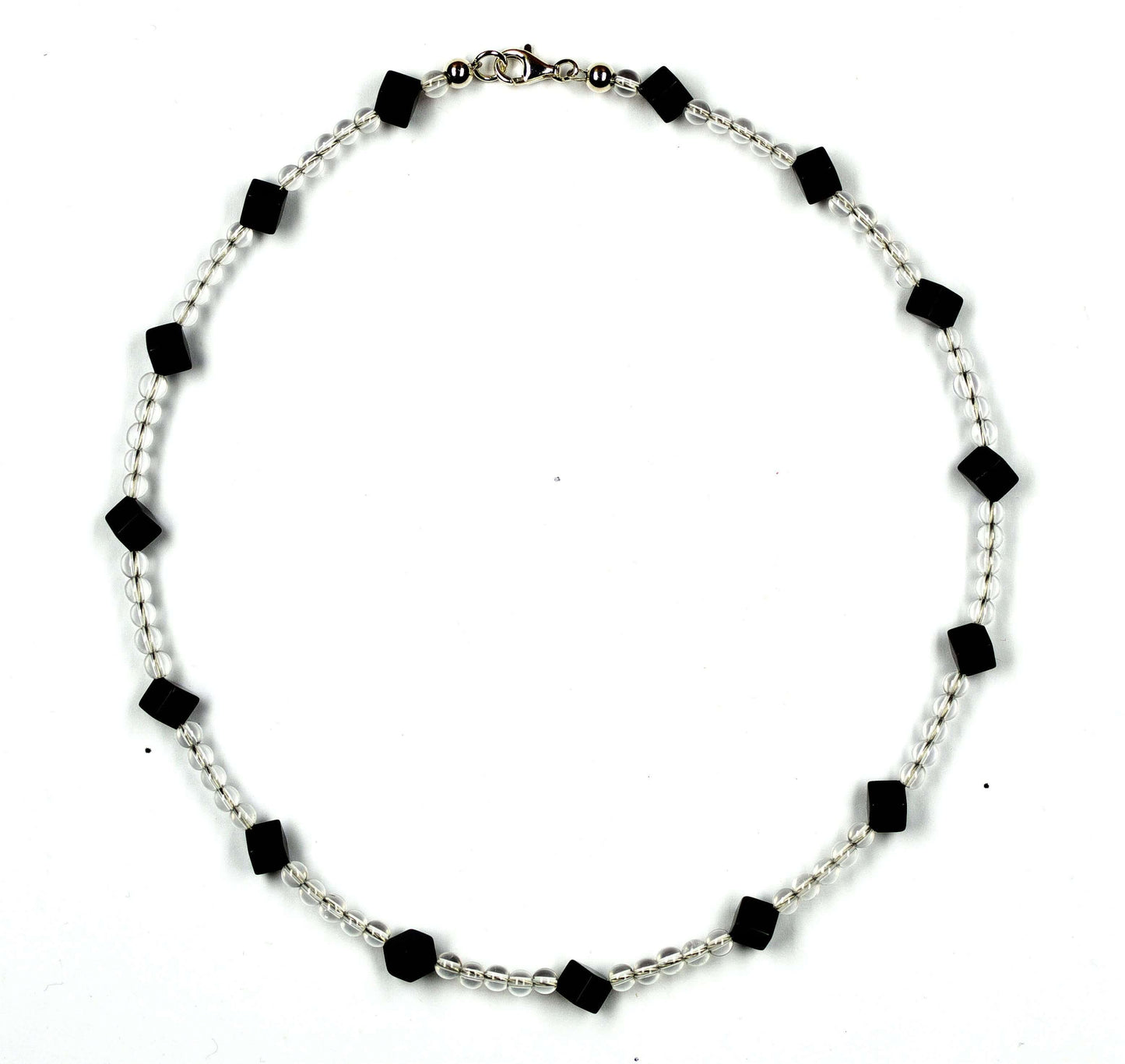 Bergkristall-Kette-mit-Onyx-W-rfel-7036H