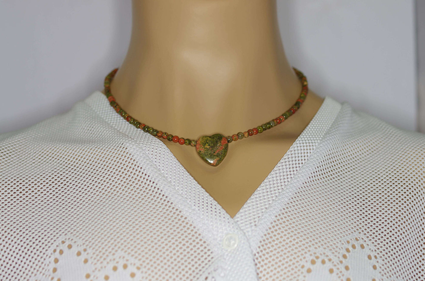 Epidot-Unakit-Kette-mit-Herz-8999
