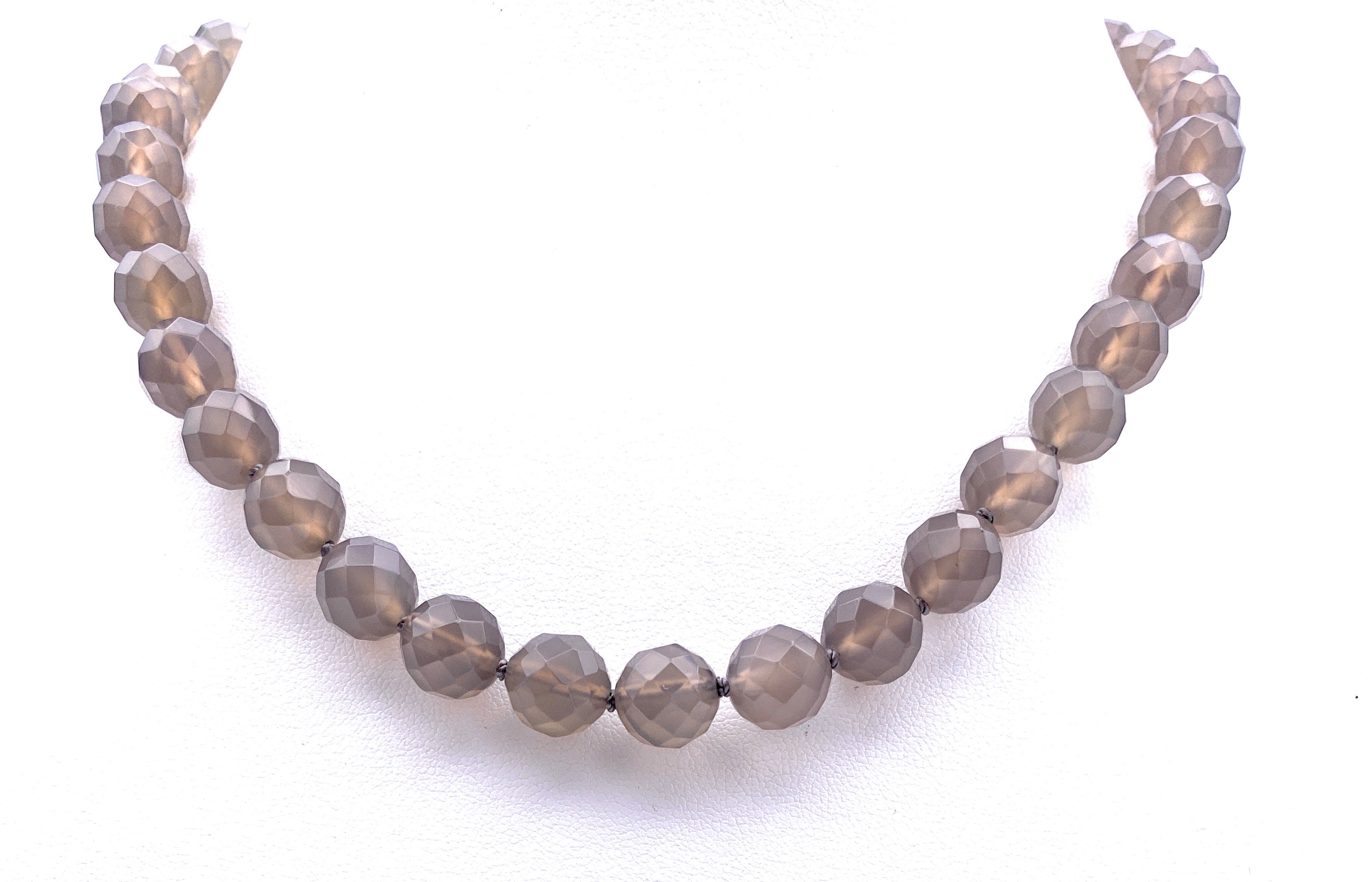 Facettierte Achat grau Halskette 10 mm