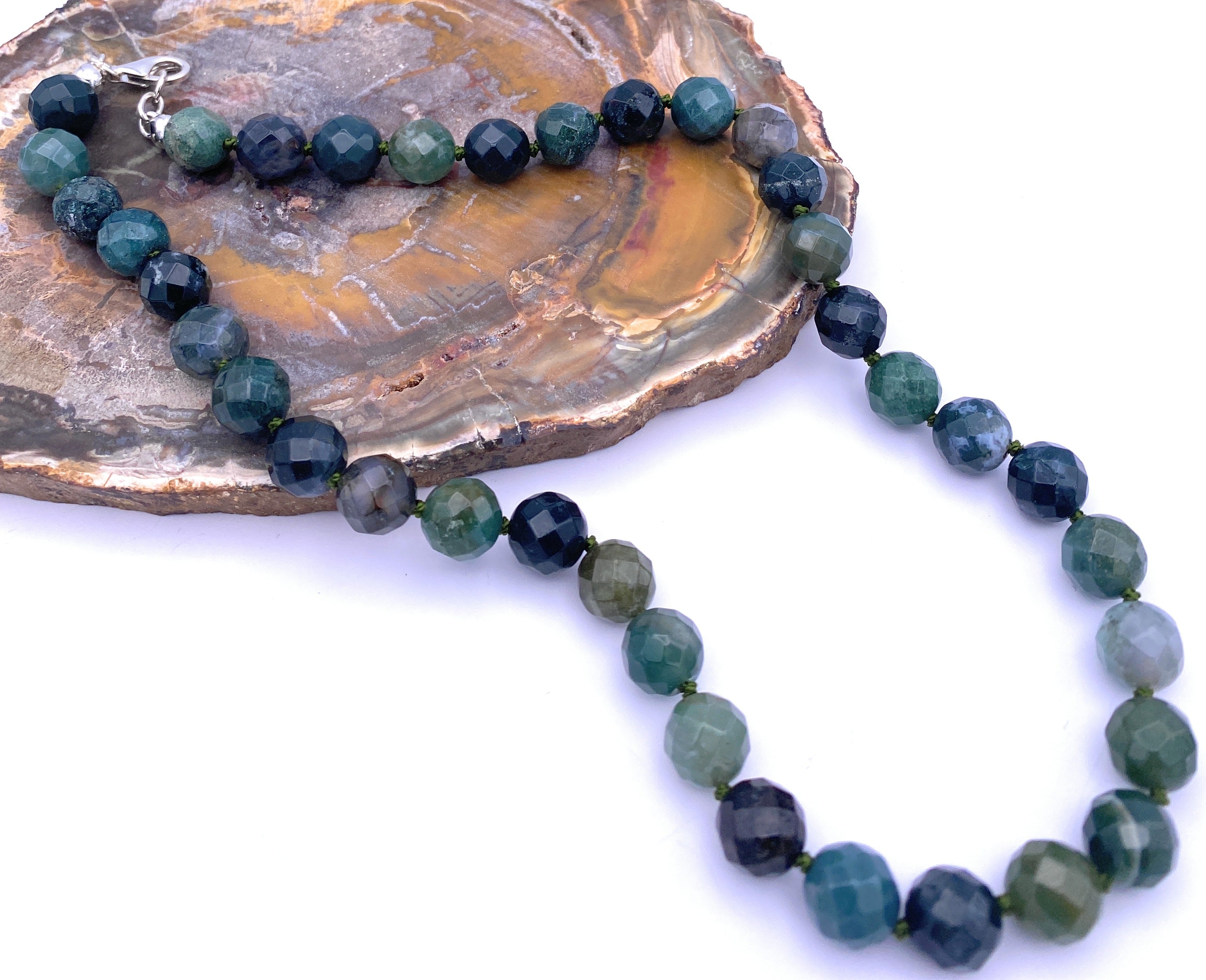 Facettierte Moos-Achat Halskette 10mm