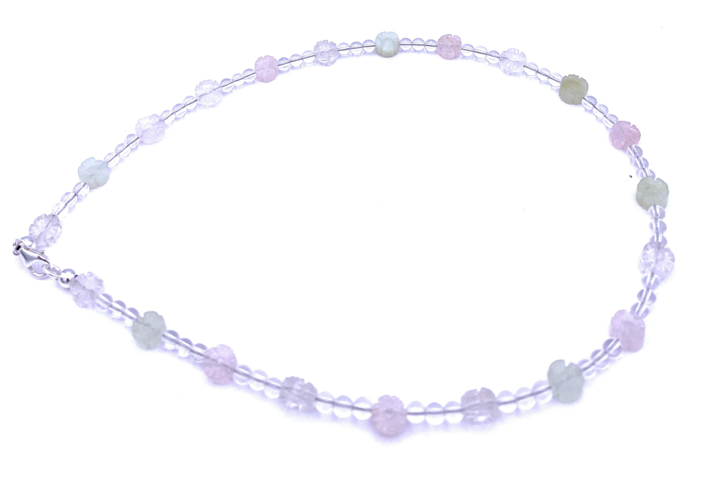 Bergkristall Halskette 4mm mit zarten Blümchen
