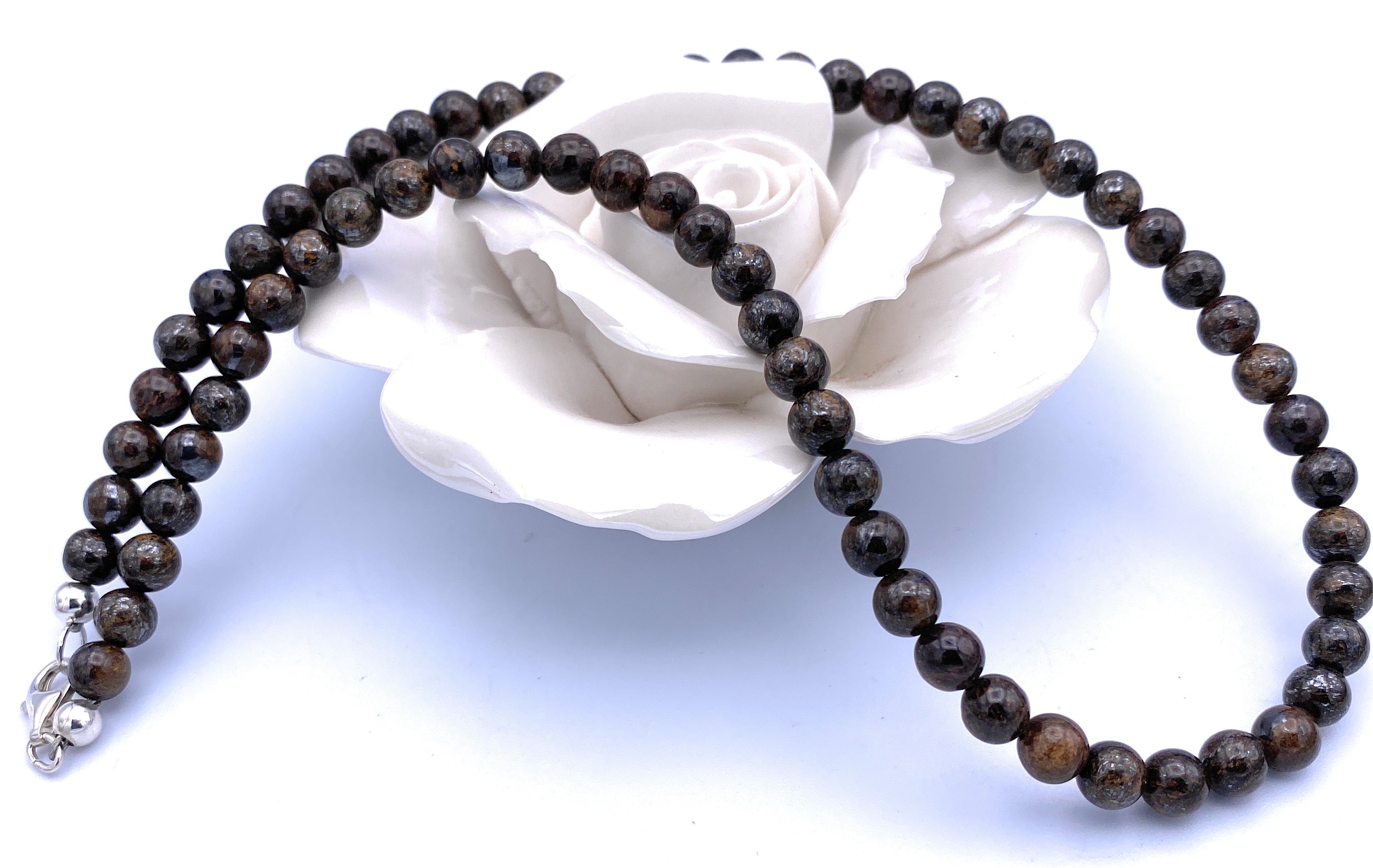 Edle Bronzit Halskette