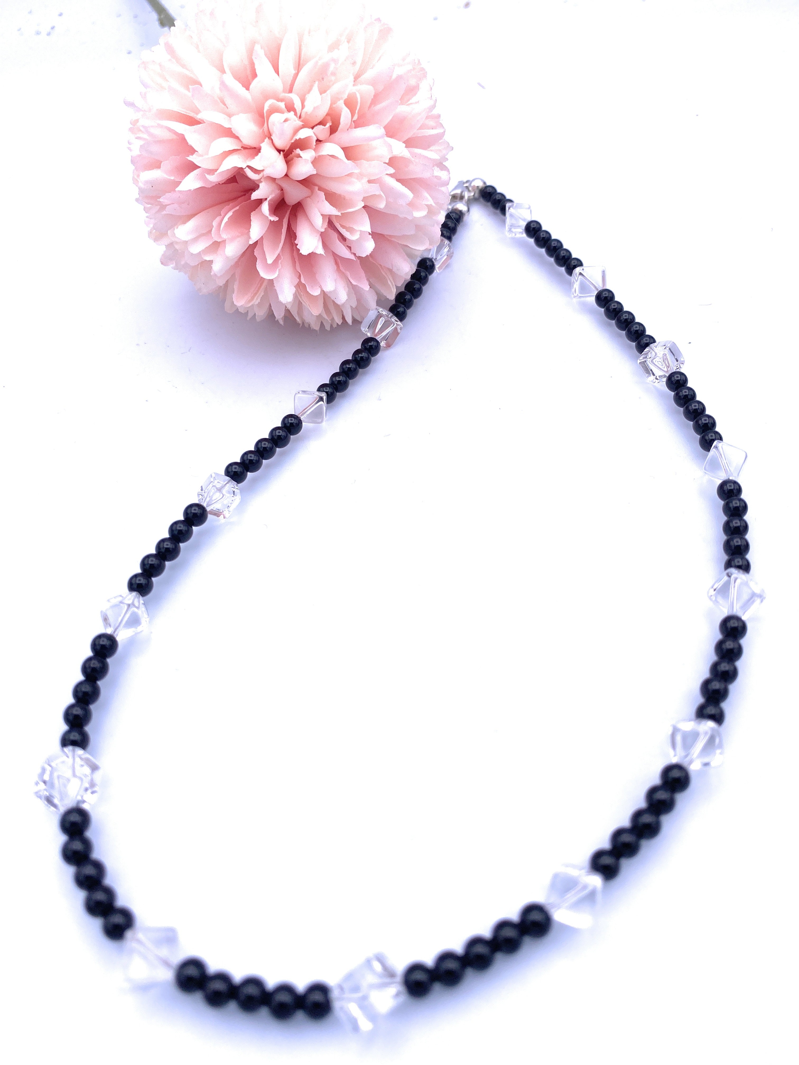 Onyx Halskette 4mm mit Bergkristall Würfel