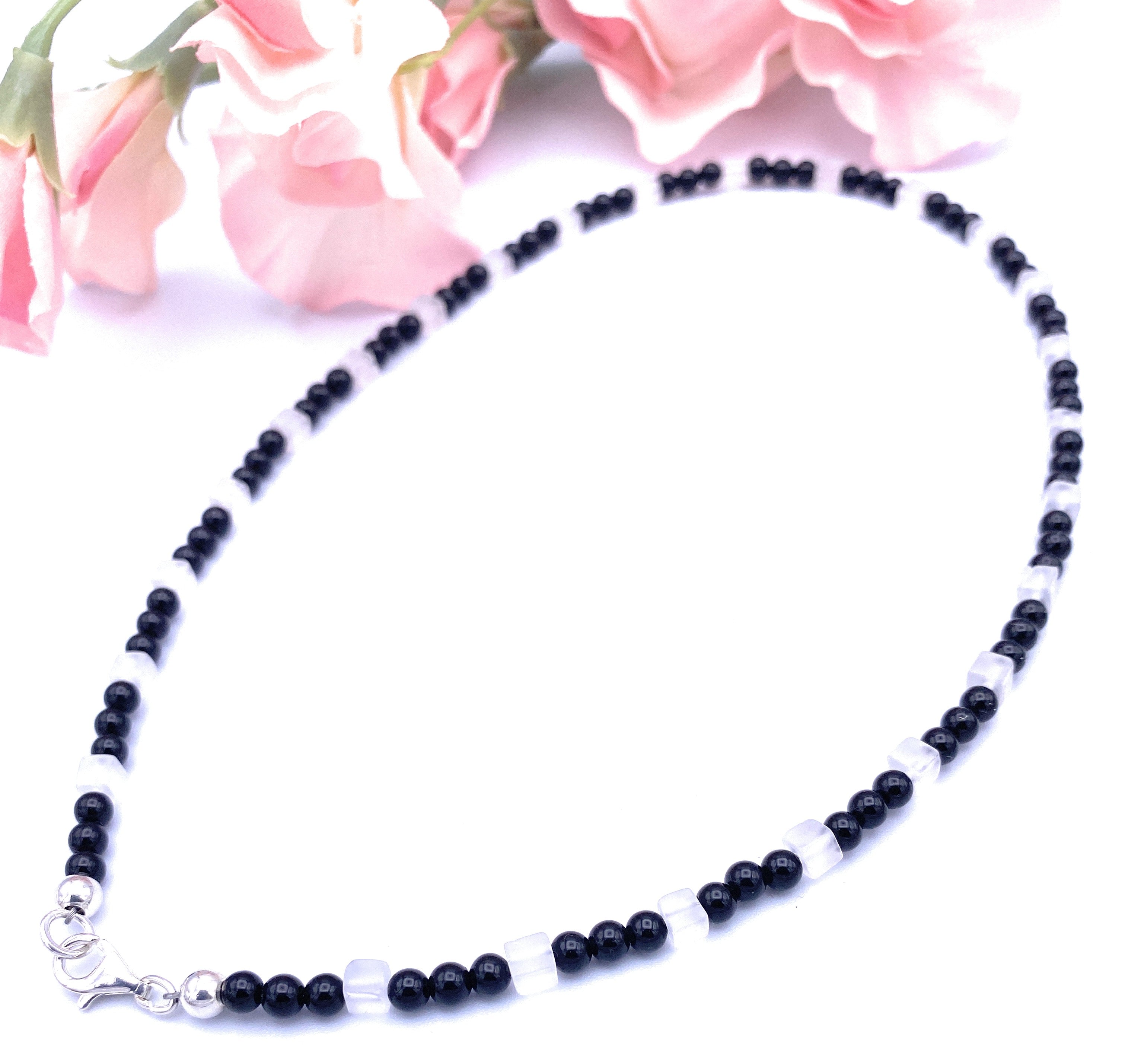 Onyx Halskette mit matten Bergkristall Würfel