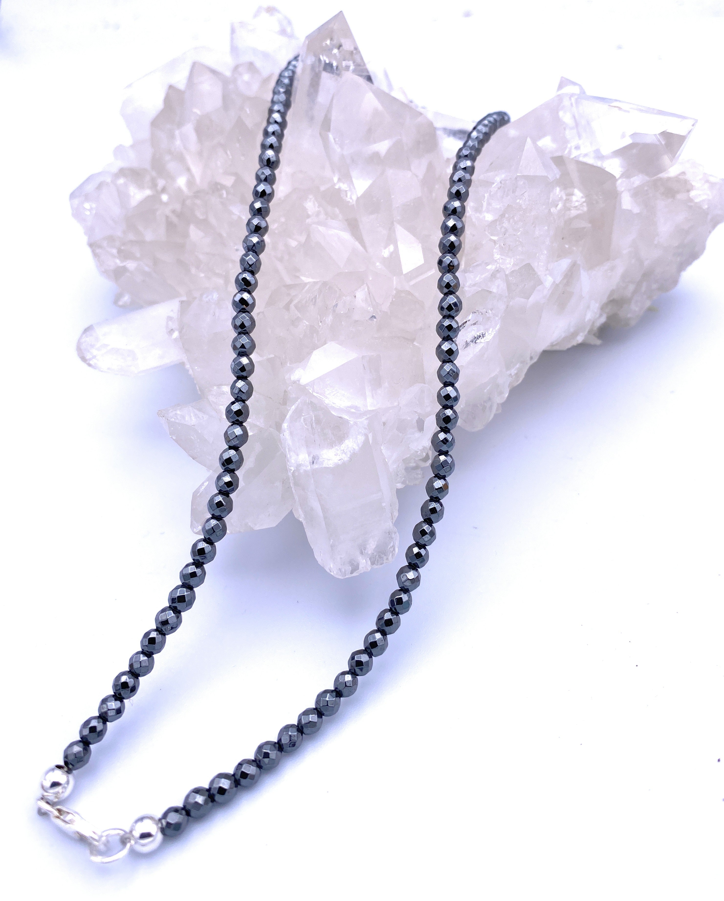 Facettierte Hämatit Halskette 4mm