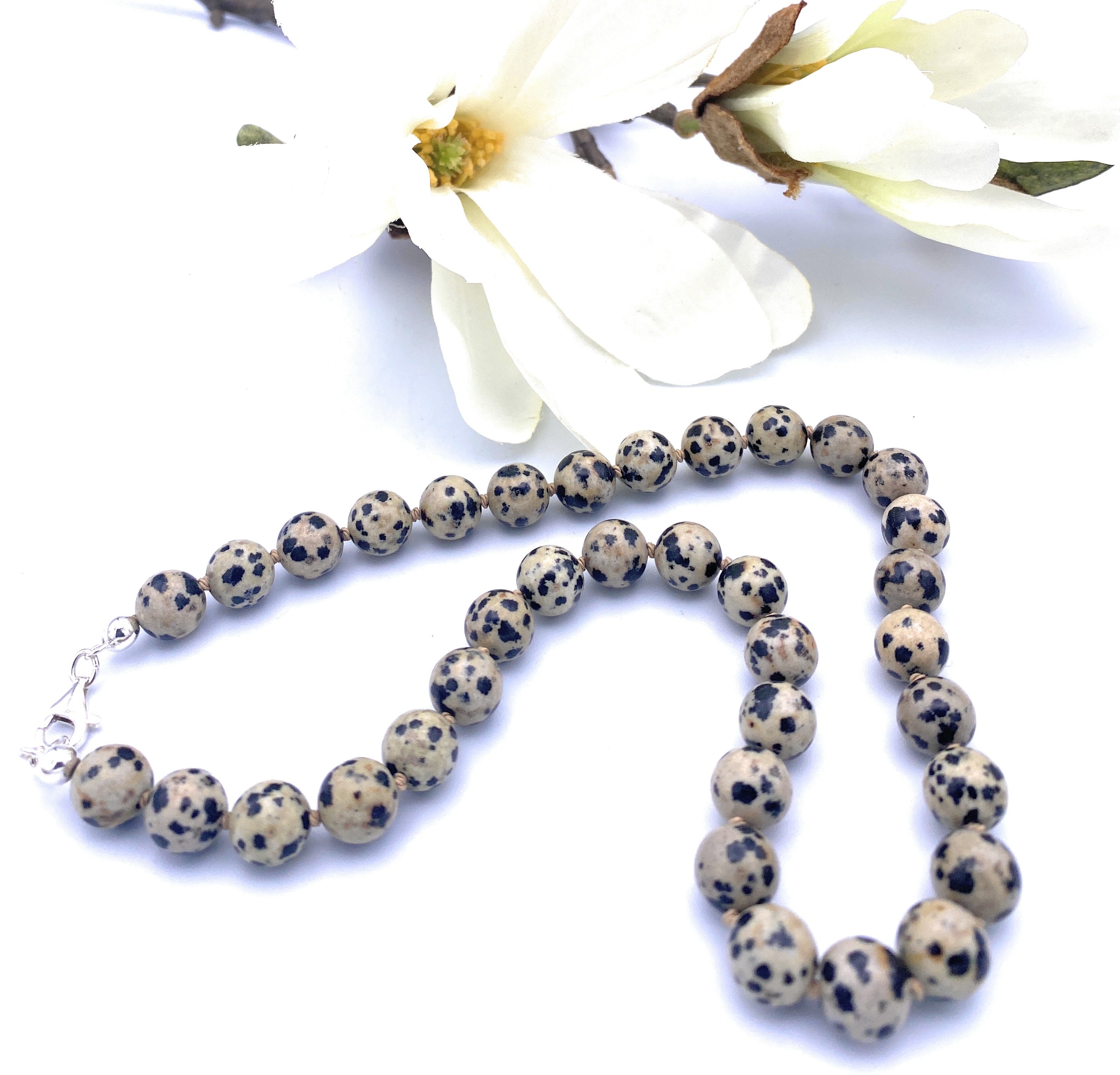 Dalmatiner-Jaspis Kugel Halskette 10mm