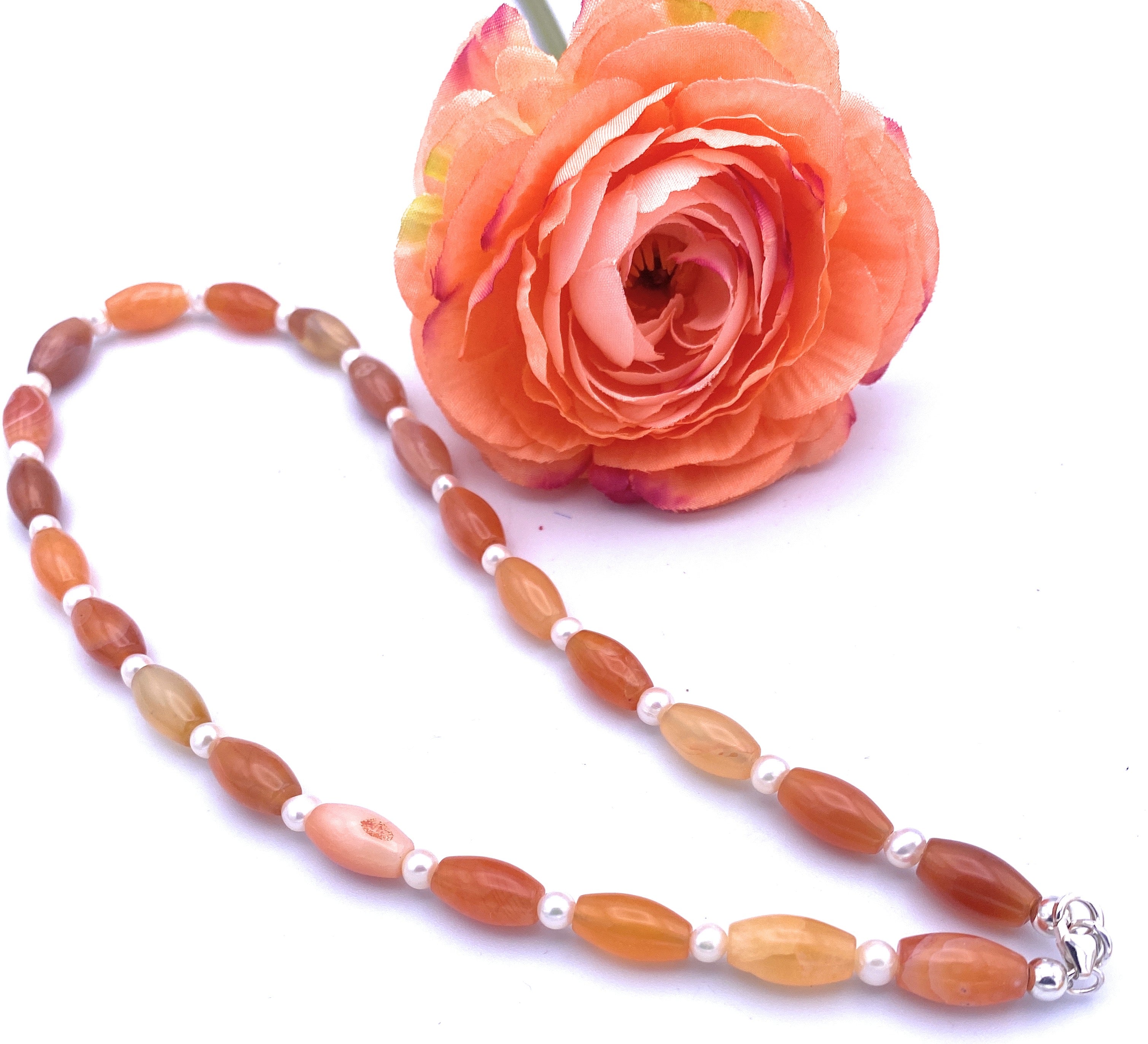 Carneol Olivenkette mit Süßwasserperlen