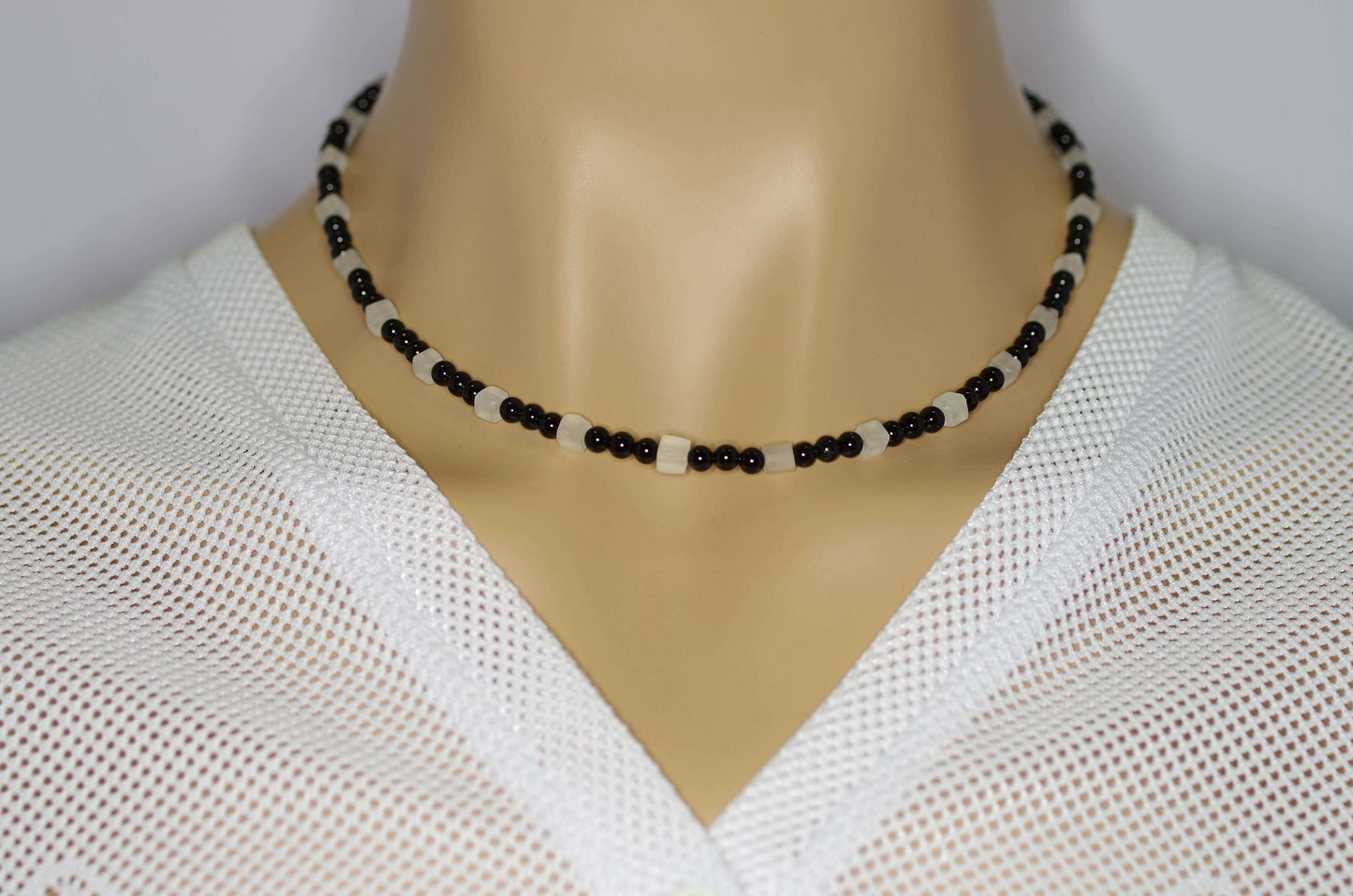 Onyx-Kette-mit-Bergkristall-7049