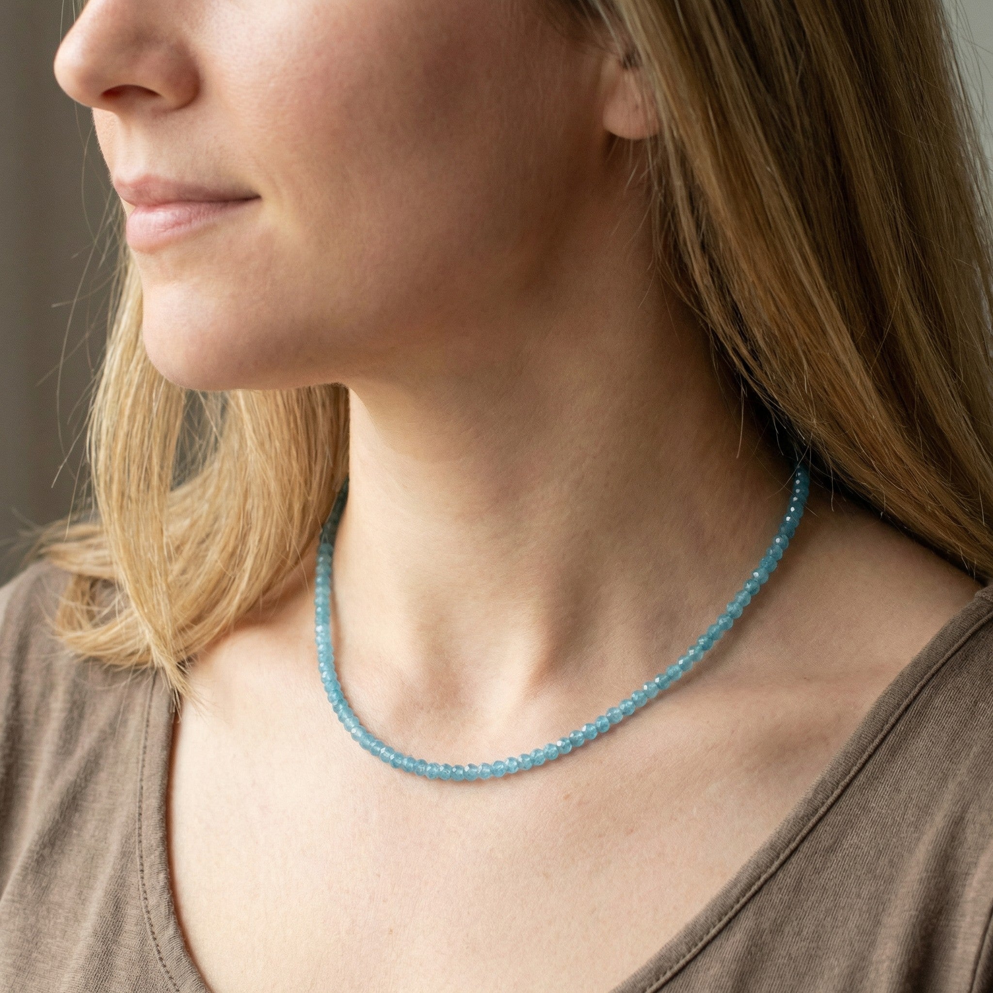Facettierte Apatit Linsen Halskette 4mm