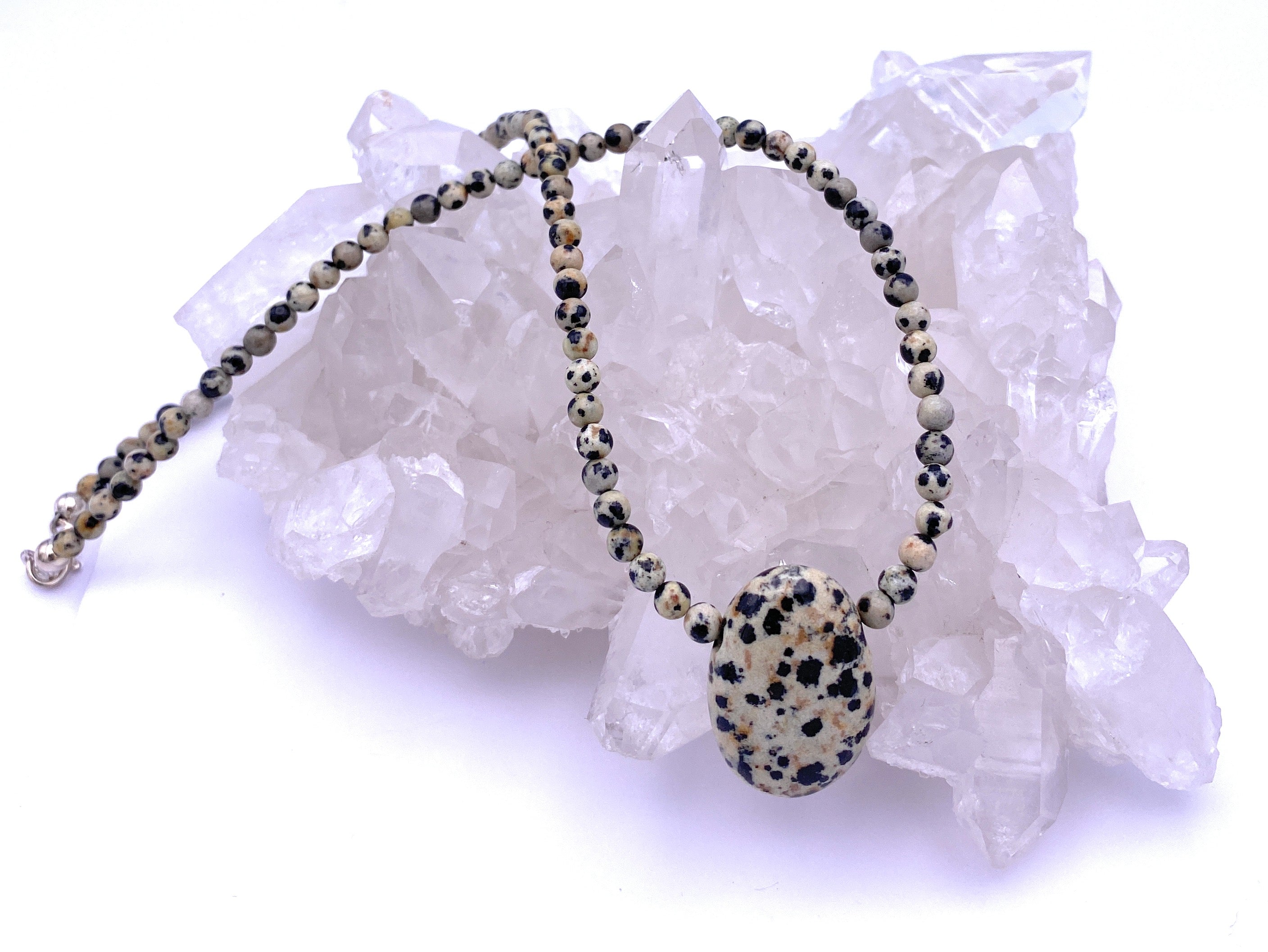 Dalmatiner-Jaspis Halskette 4mm mit Anhänger