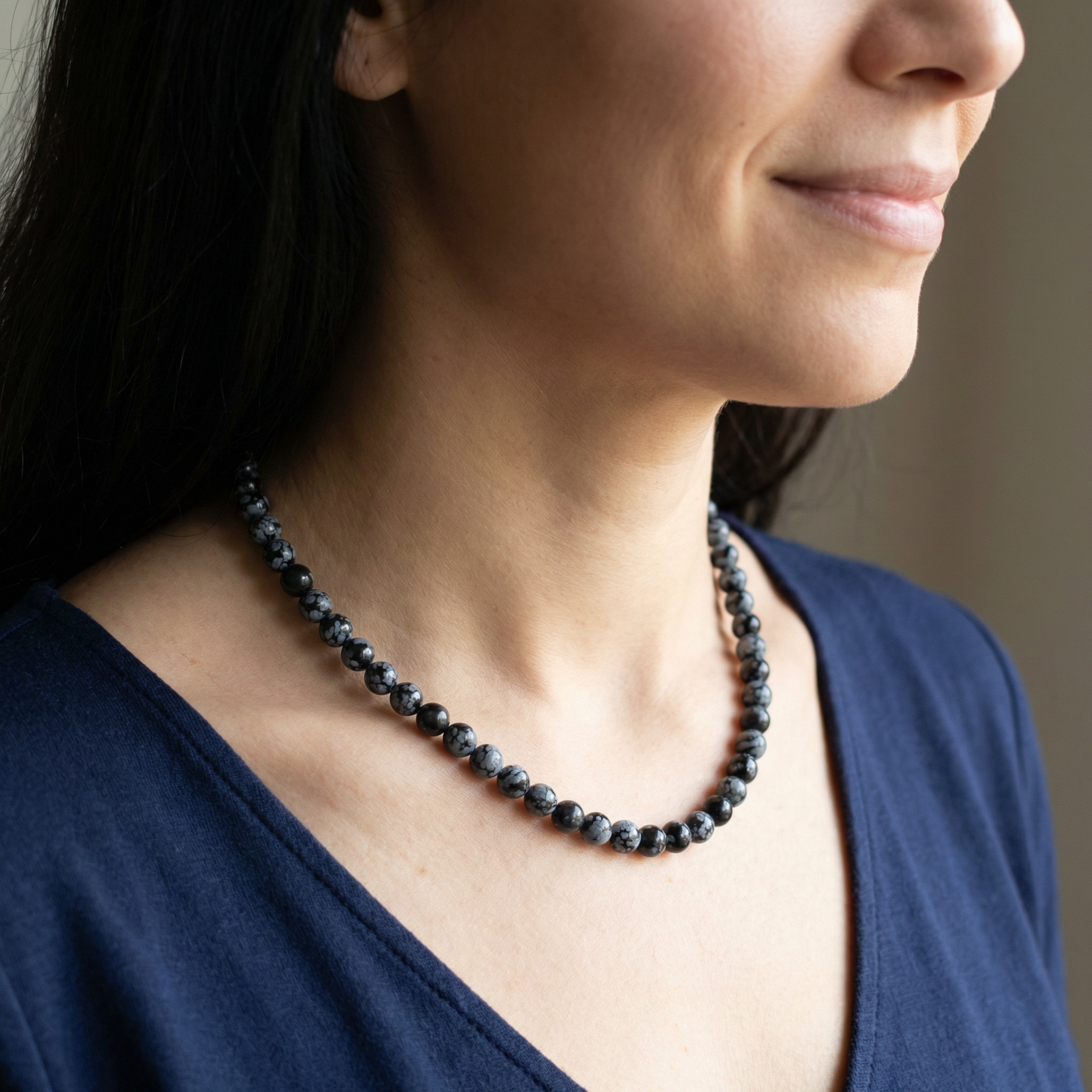 Schneeflocken-Obsidian Halskette 6mm