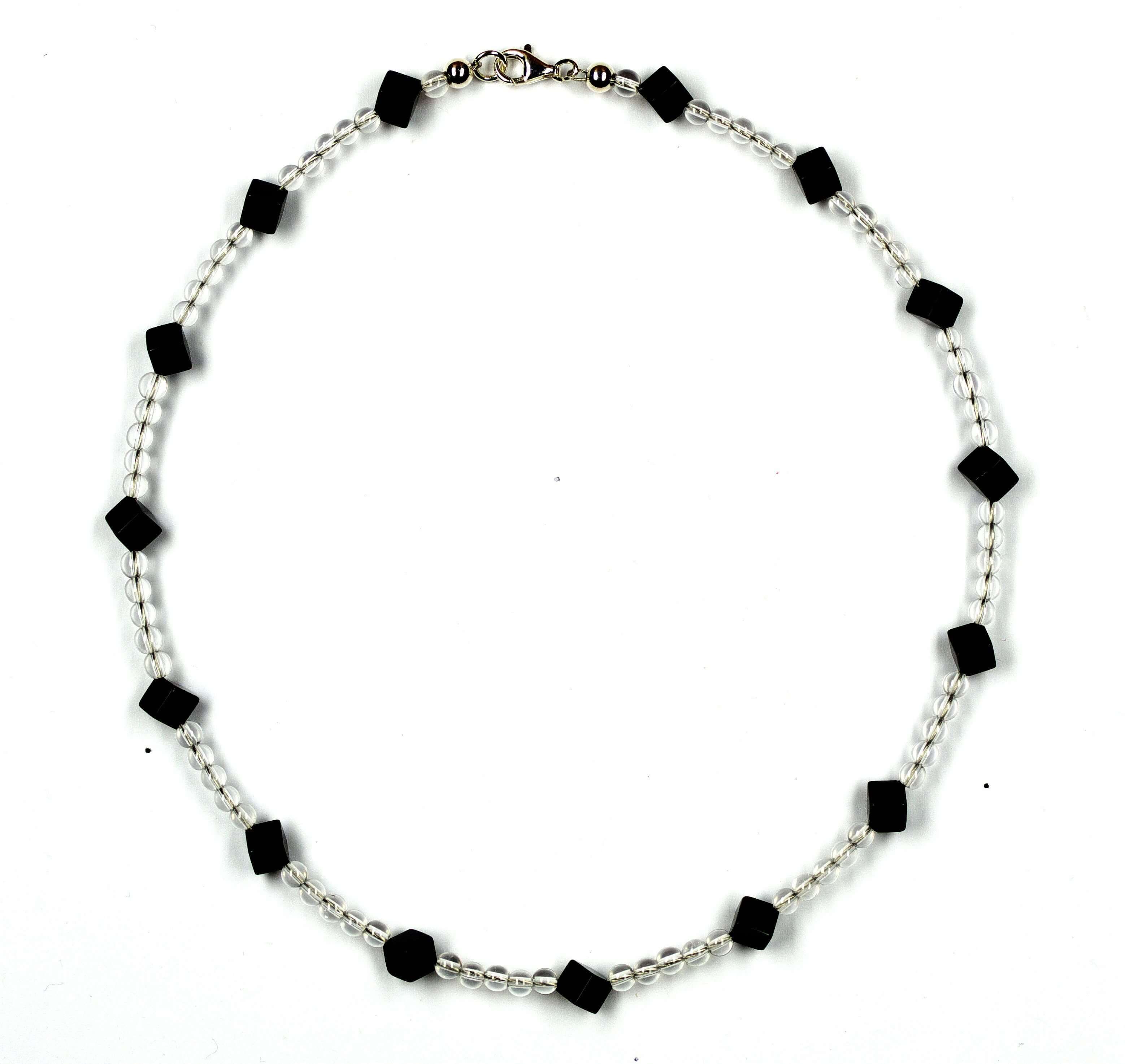 Bergkristall-Kette-mit-Onyx-W-rfel-7036H