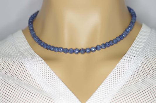 Dumortierit-Kette-7018A