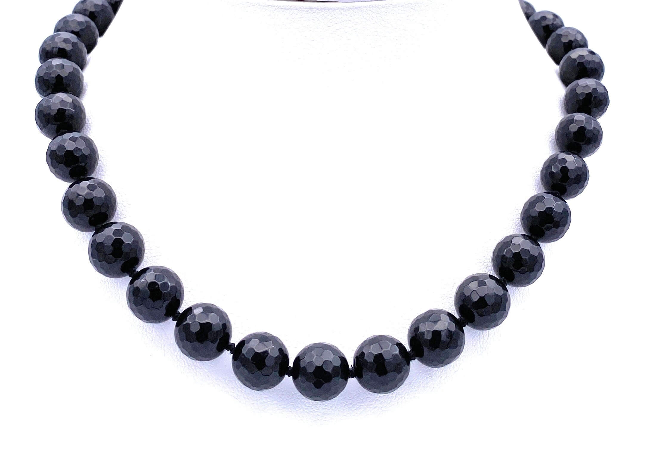 Facettierte Onyx Halskette 12mm