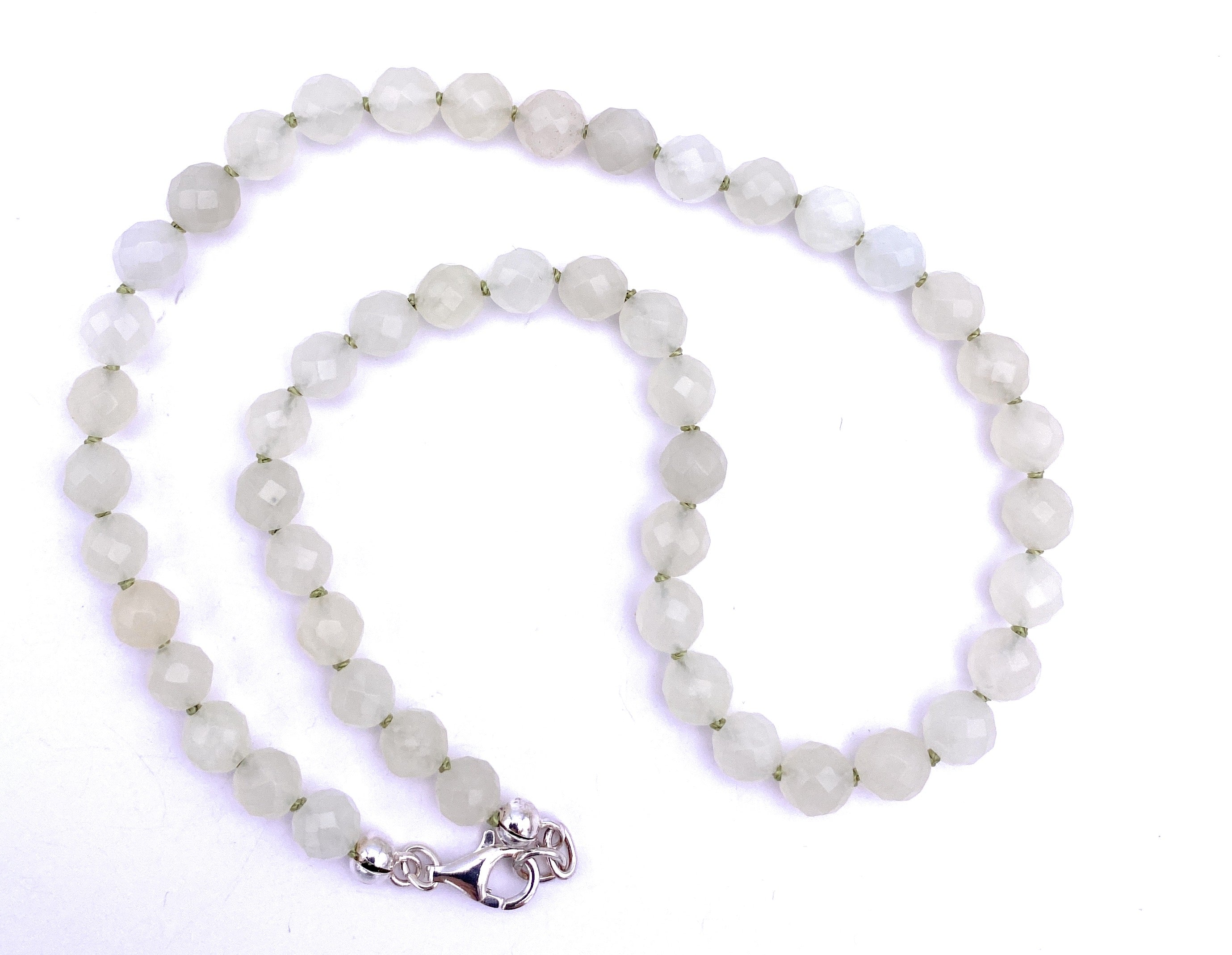 Helle Facettierte Jade Halskette 8mm