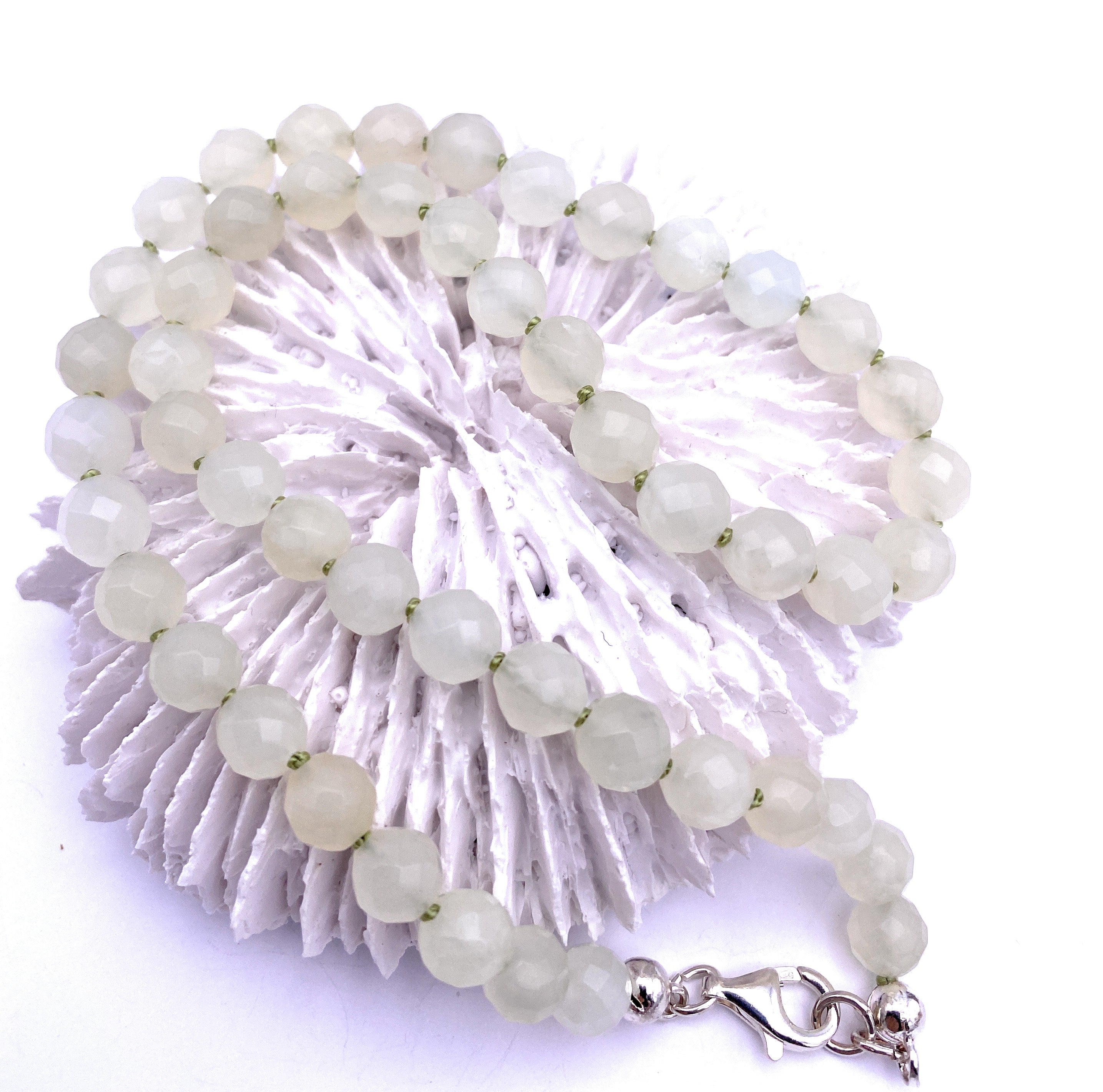 Helle Facettierte Jade Halskette 8mm