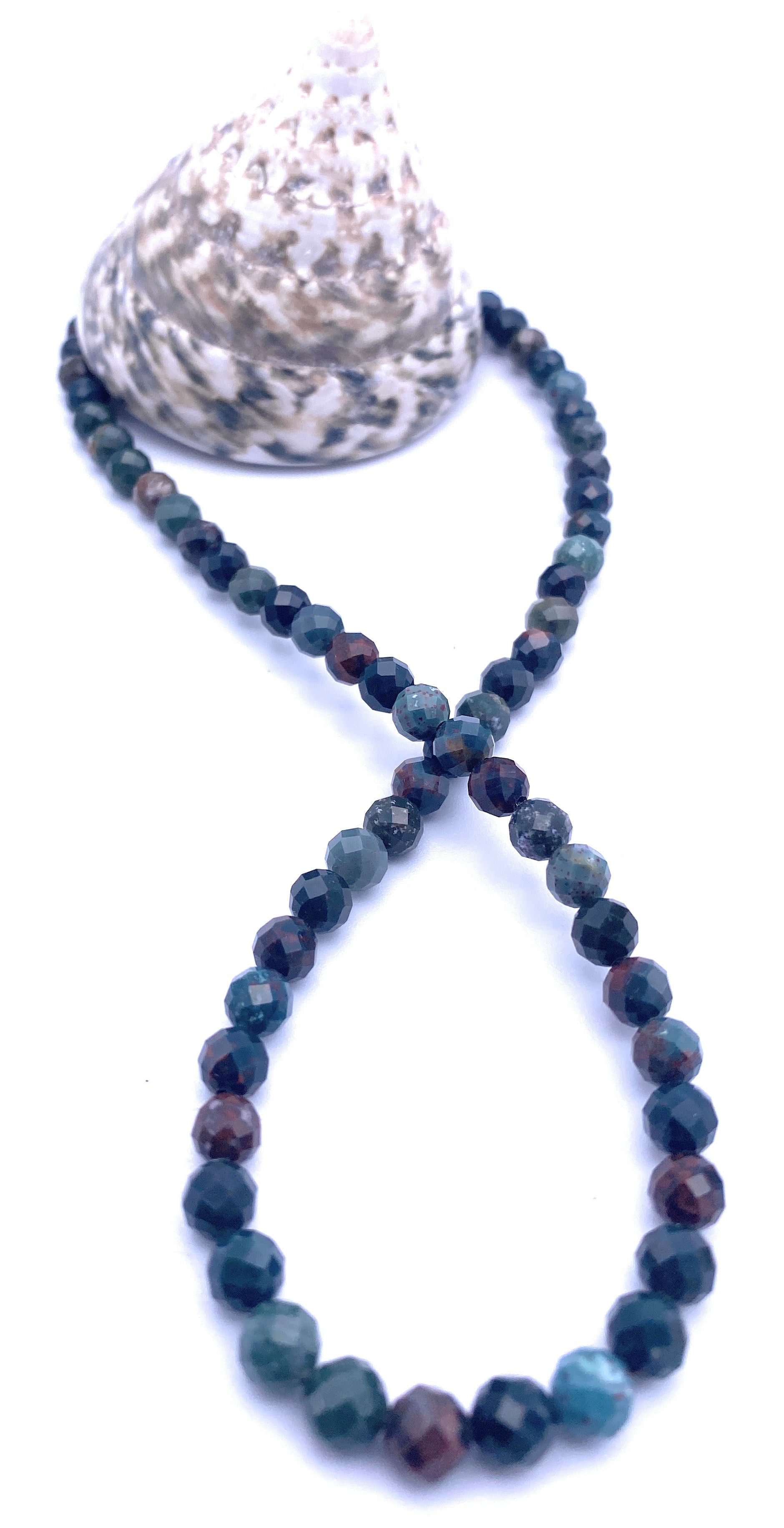 Facettierte Heliotrop Halskette 6mm