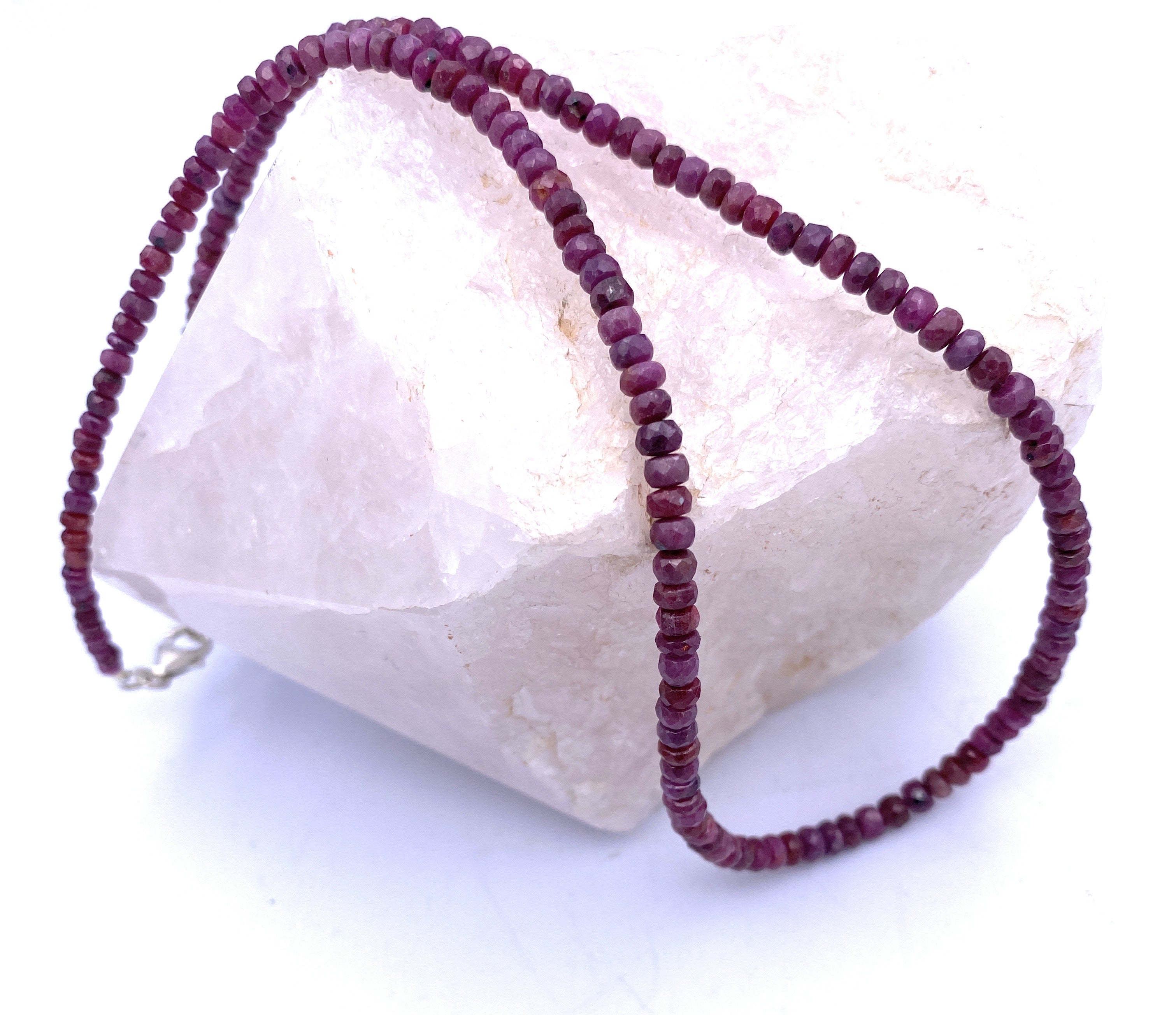 Facettierte Rubin Halskette 3mm