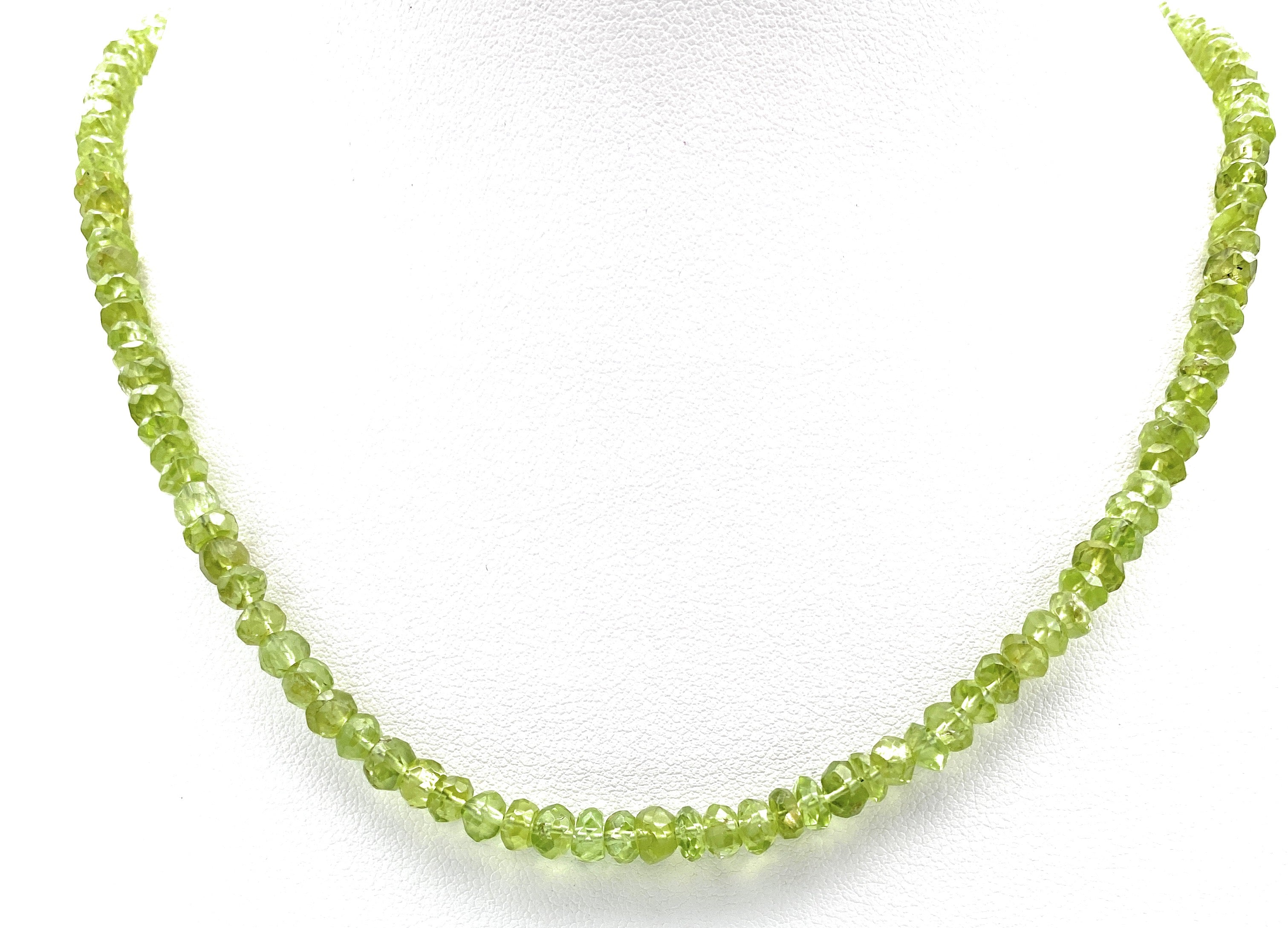 Peridot Halskette "Frühlingsblüher"