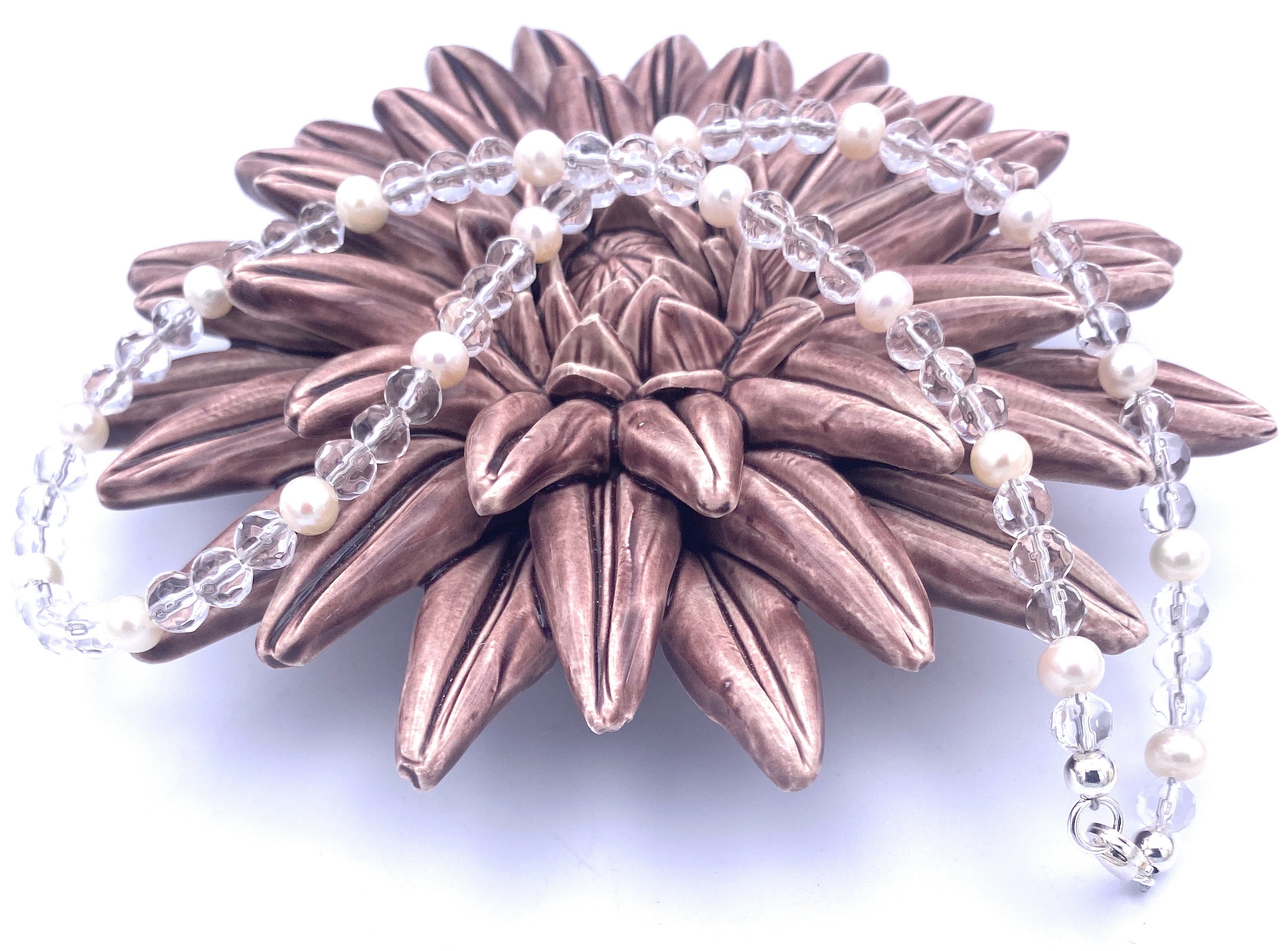 Facettierte Bergkristall Halskette 6mm mit Süßwasserperlen