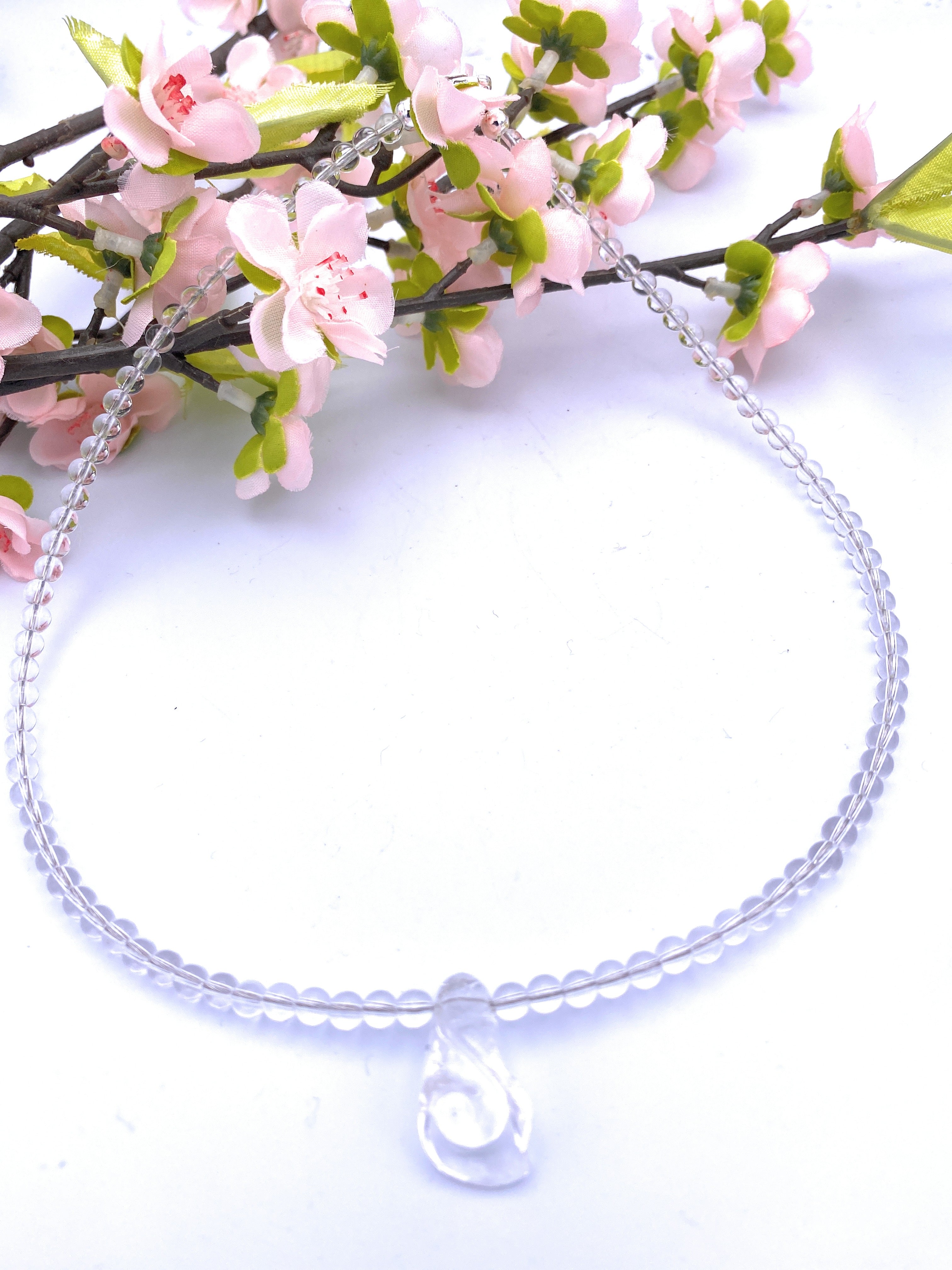 Bergkristall Halskette 4mm mit Blume