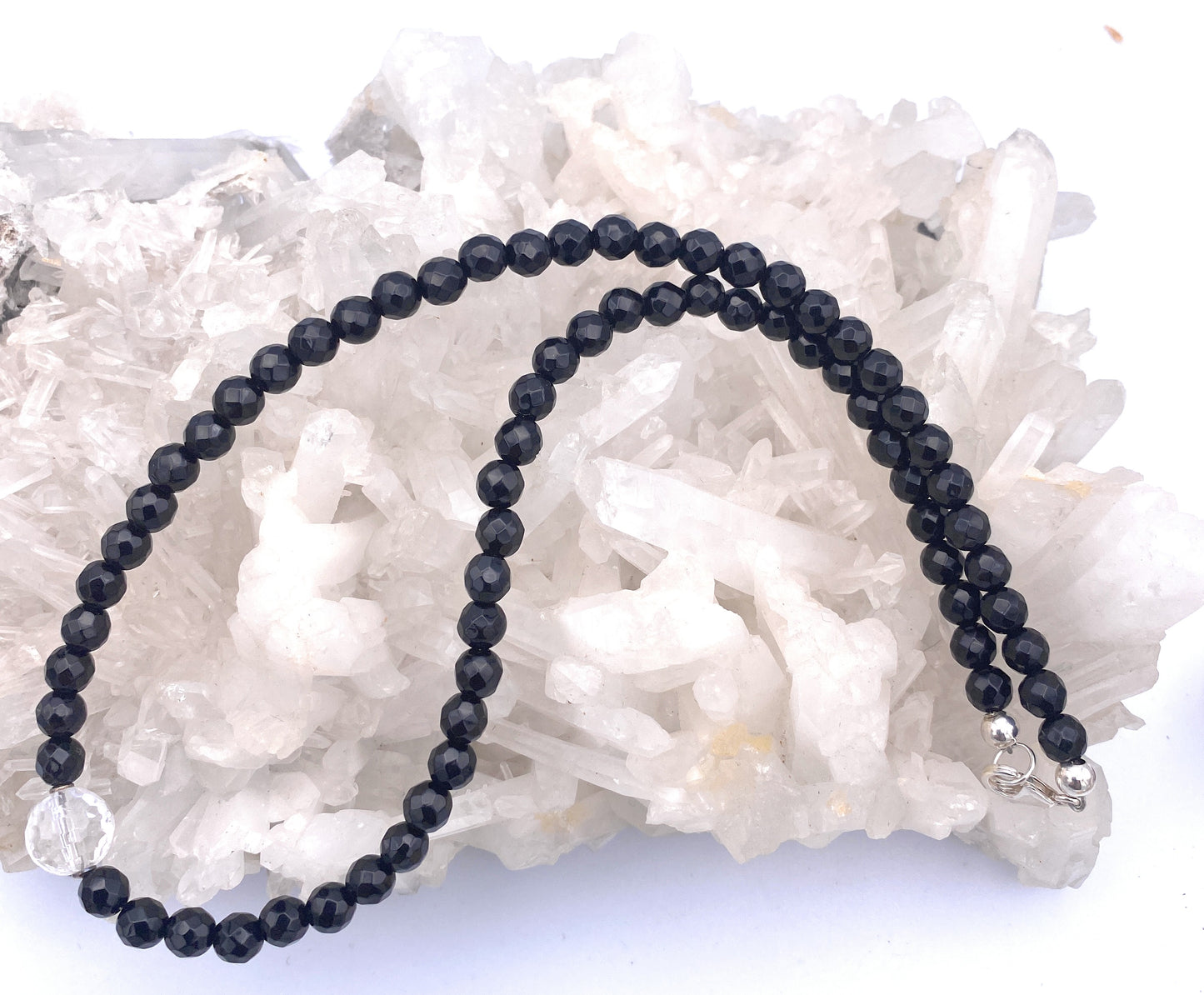 Onyx Halskette mit Bergkristall Kugel