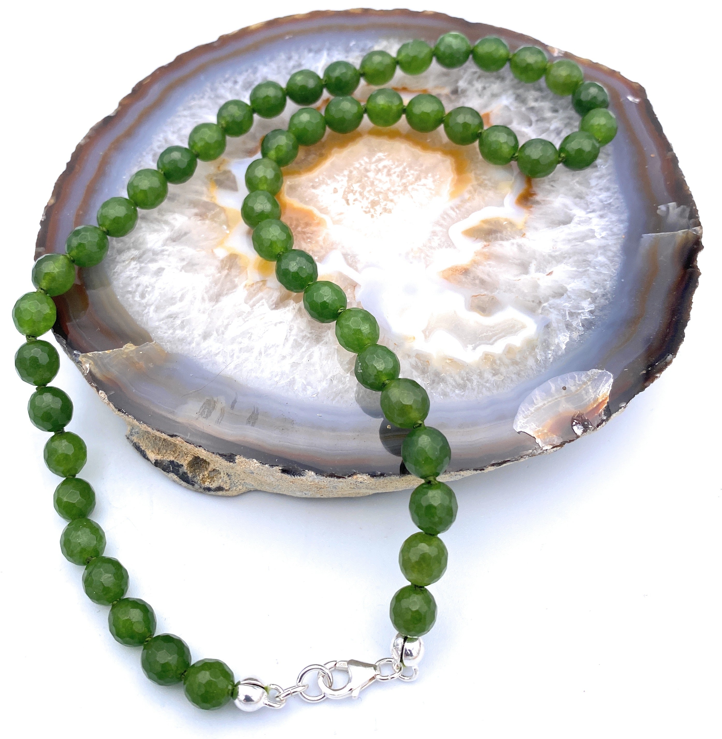 Facettierte Kanada-Jade Halskette