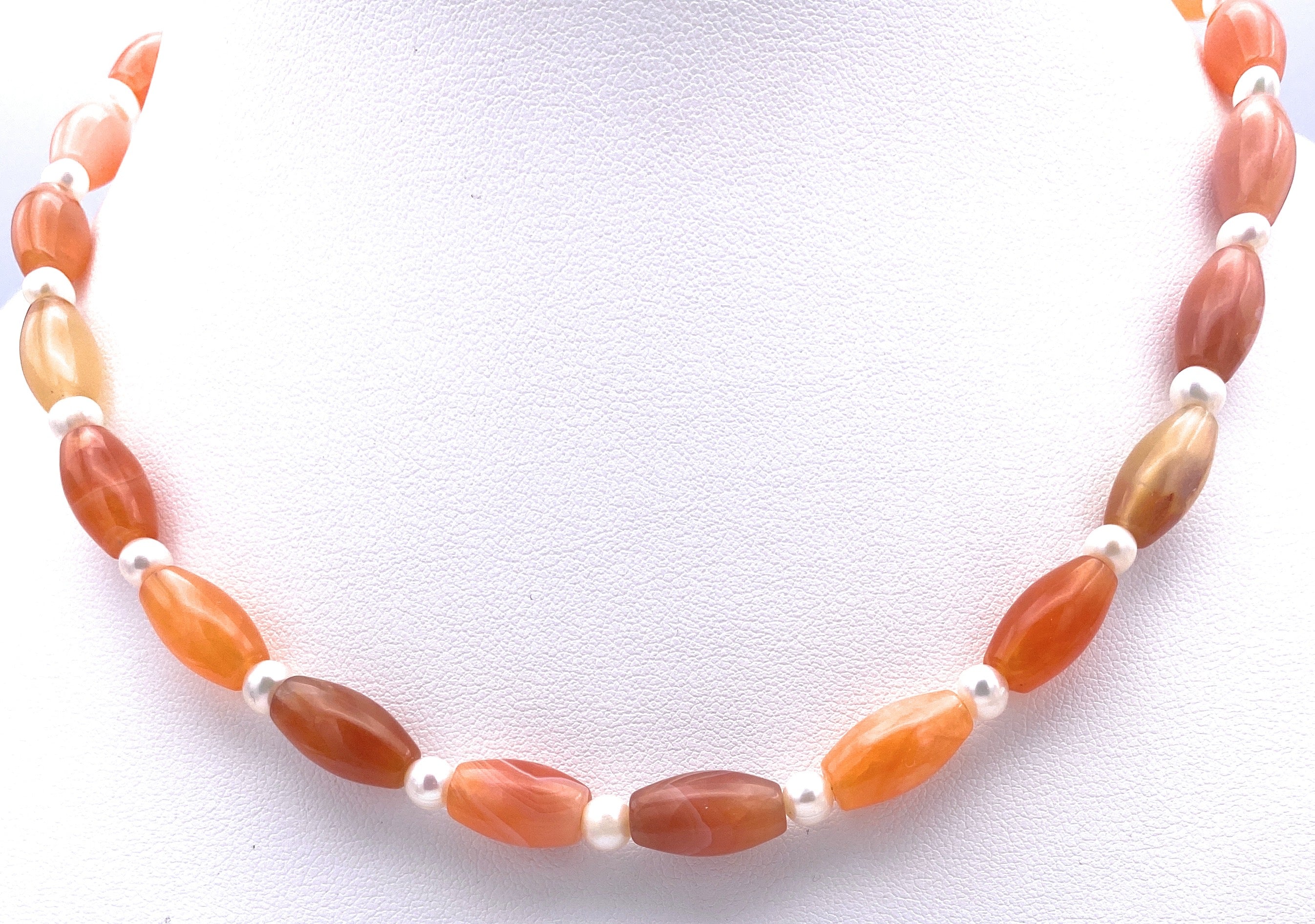 Carneol Olivenkette mit Süßwasserperlen