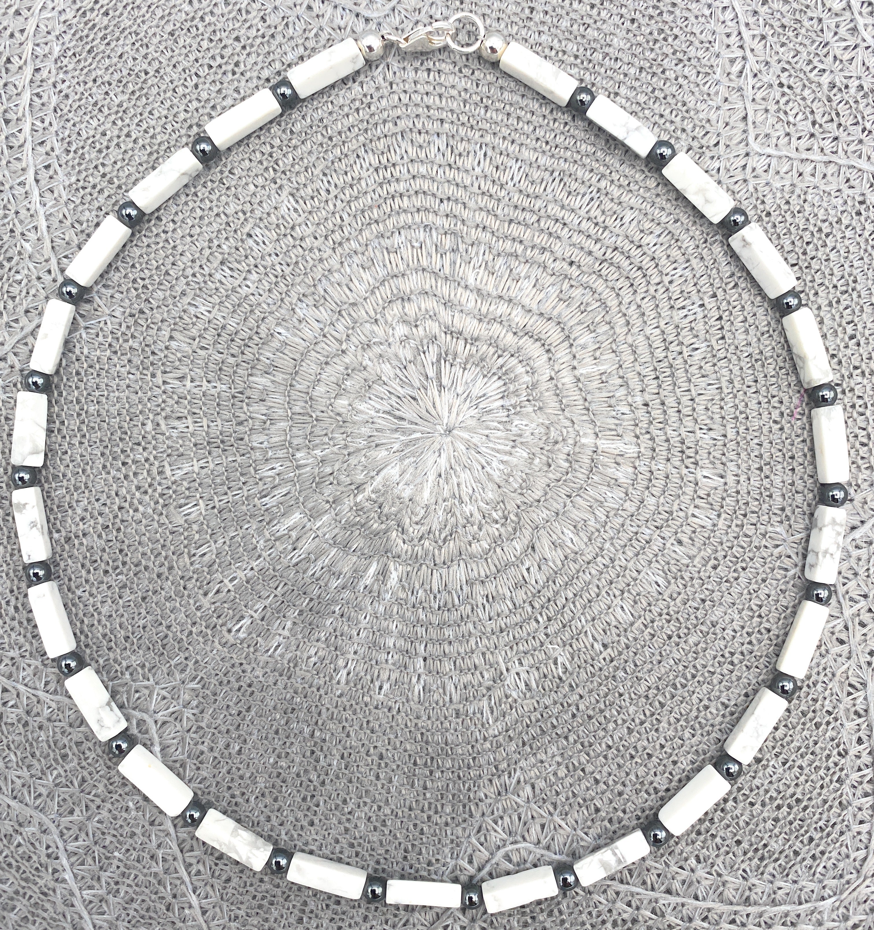 Magnesit Rechteck-Kette mit Hämatin 4mm