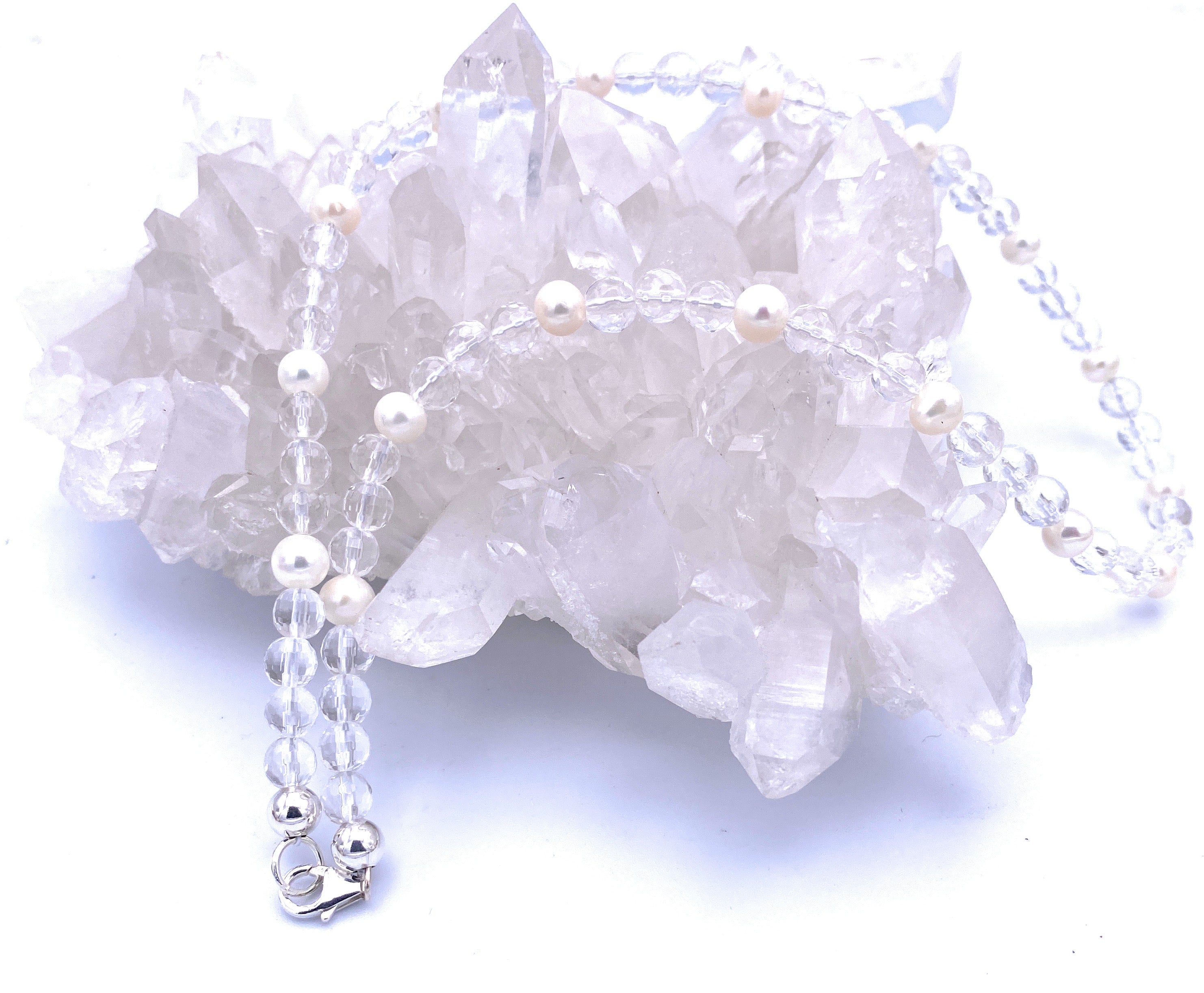 Facettierte Bergkristall Halskette 6mm mit Süßwasserperlen