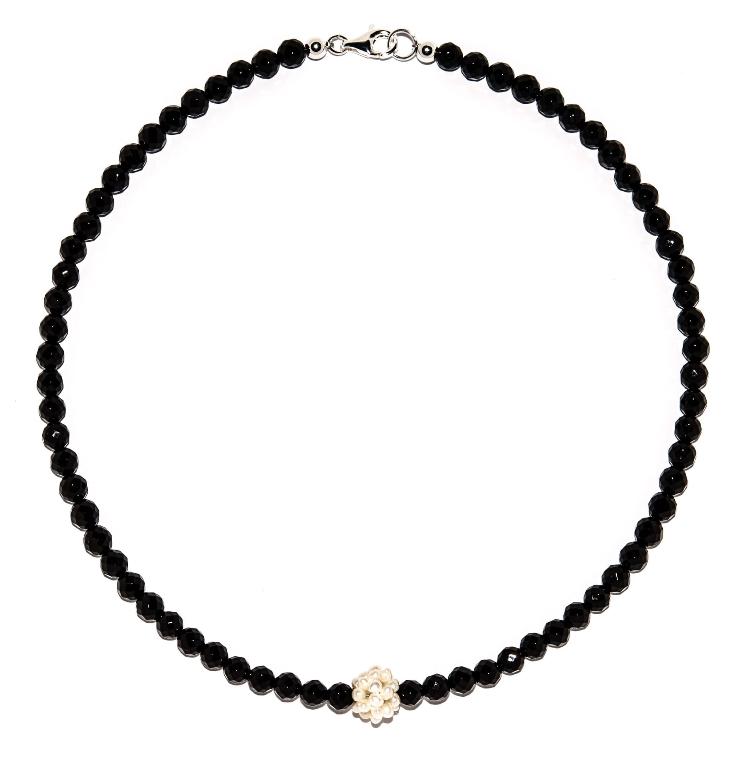 Onyx-Halskette-mit-Ball-aus-S-sswasserperlen-rund