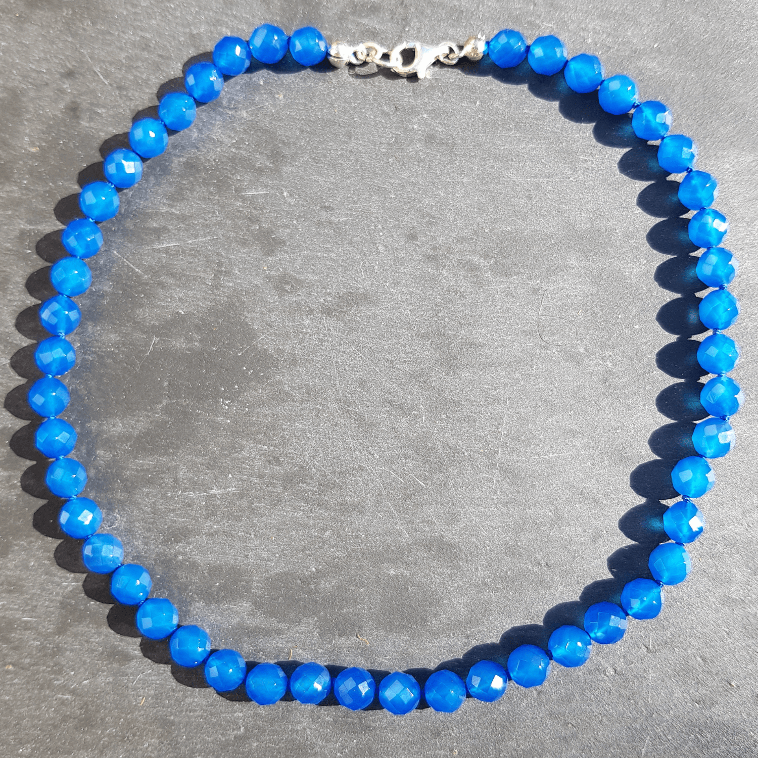 Ozeanblaue Achat Halskette mit Perlseide